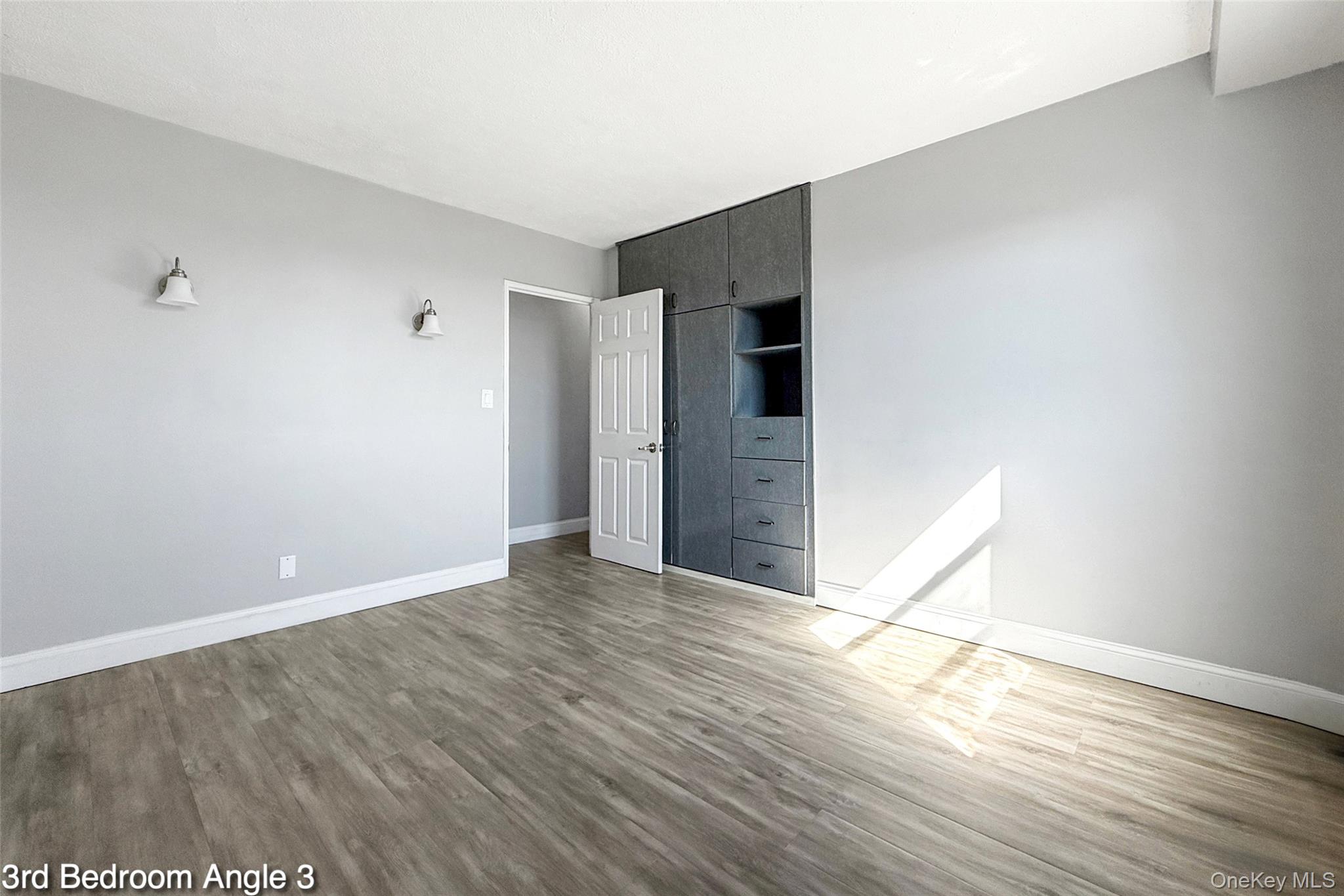 61-25 98th Street 7j Property Photo 23