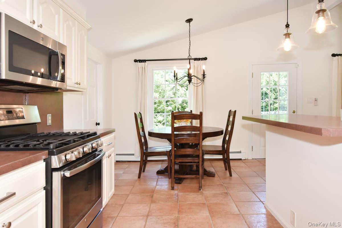 162 Elton Road Property Photo 12