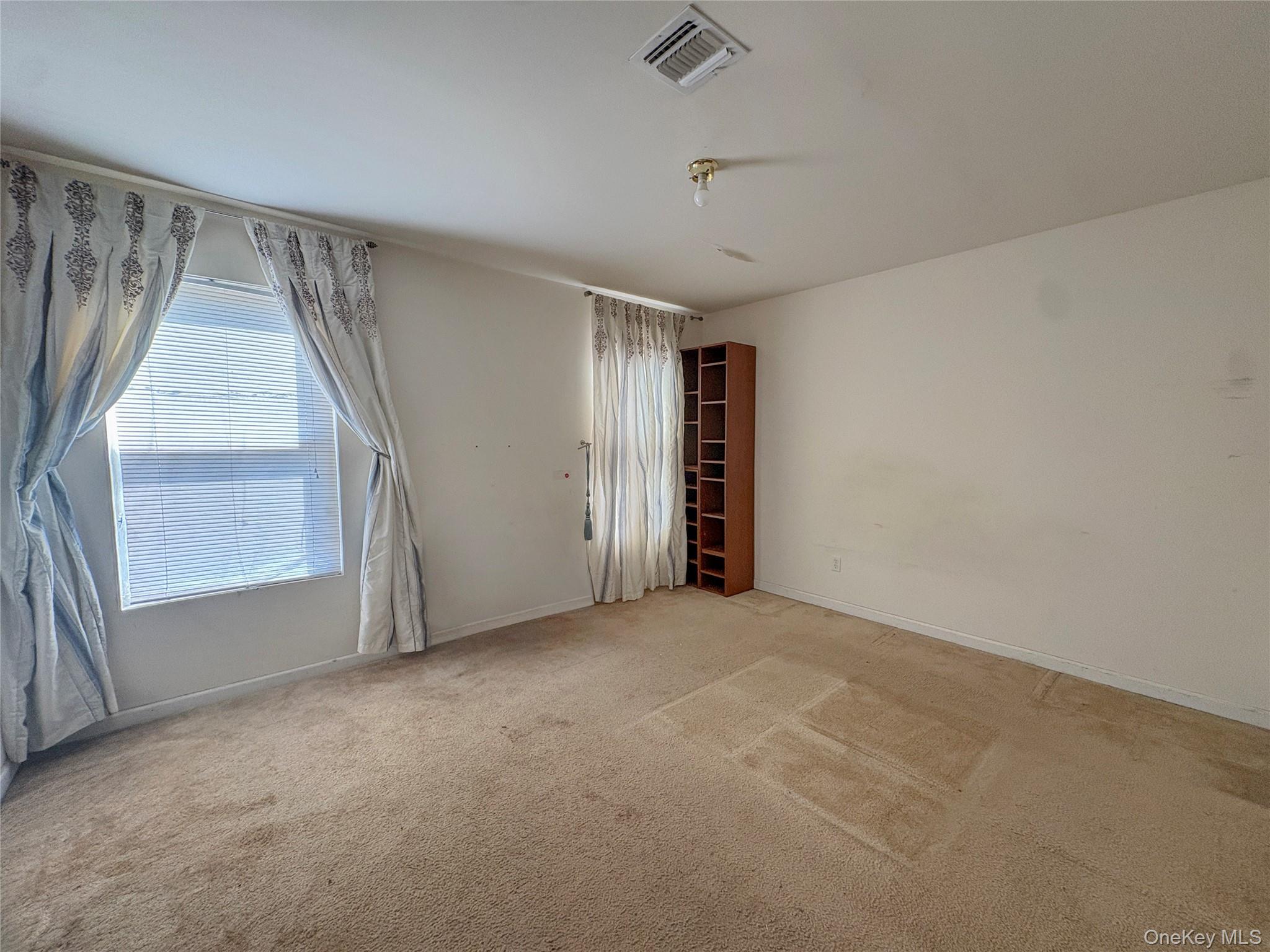 249 Haven Avenue Property Photo 12