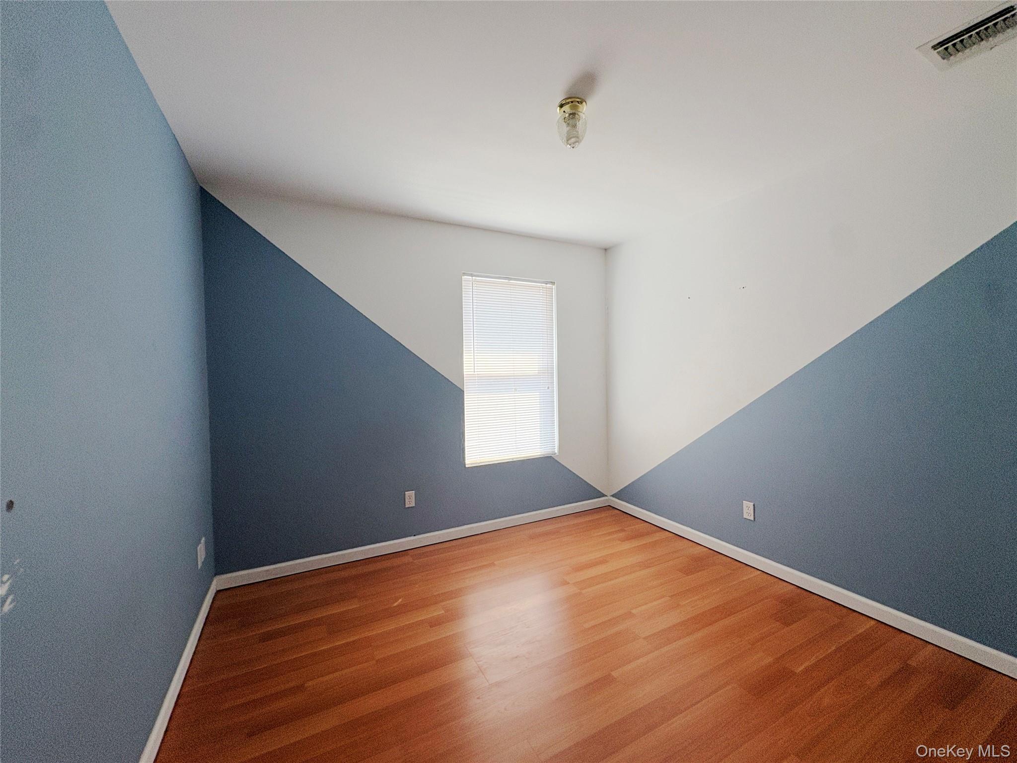 249 Haven Avenue Property Photo 18