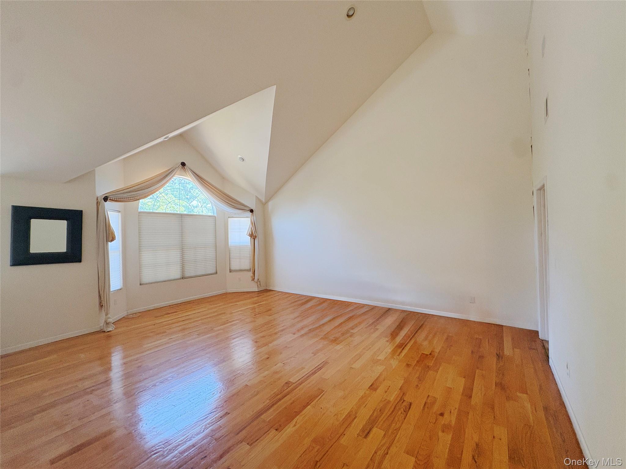 249 Haven Avenue Property Photo 23