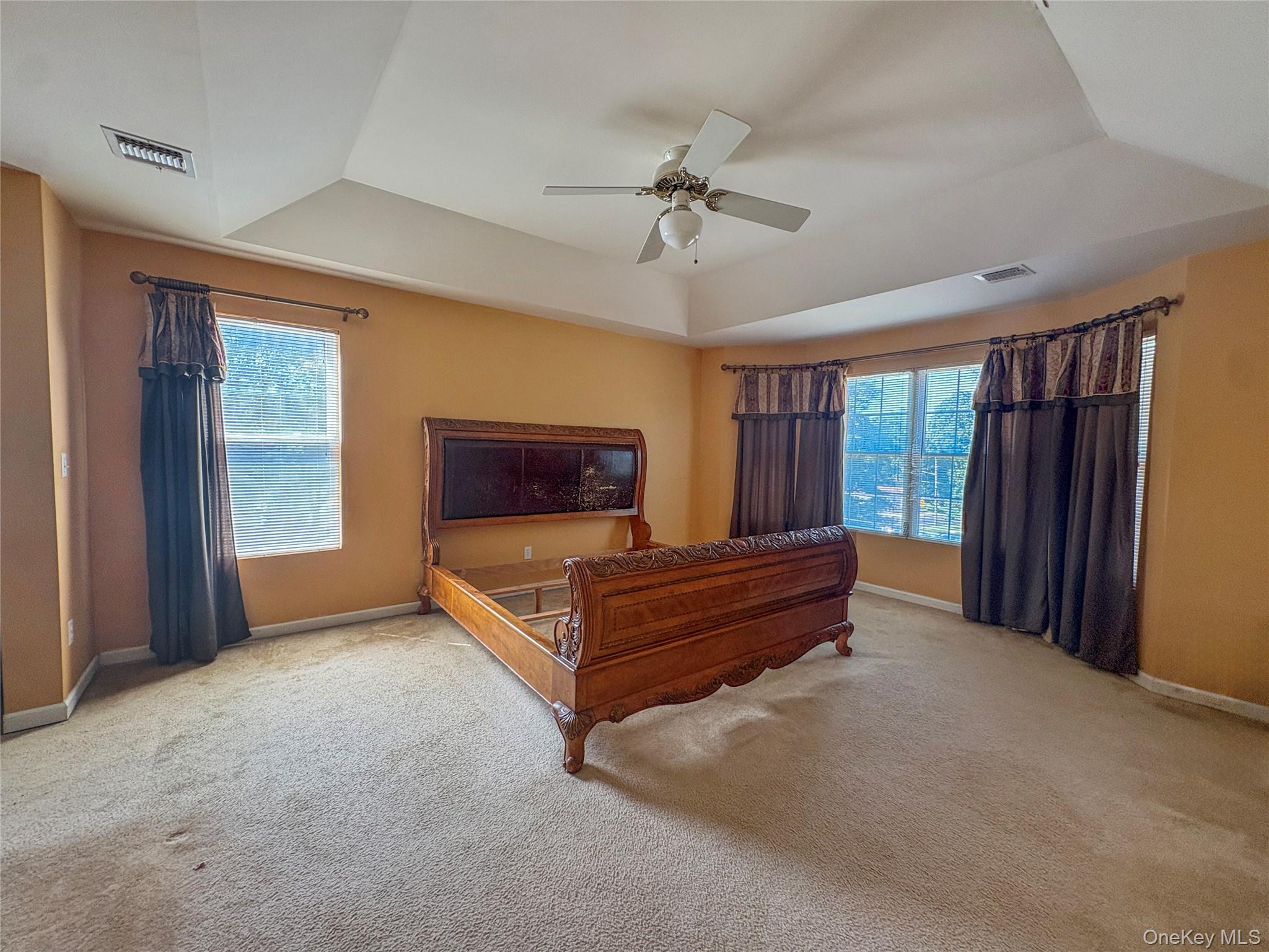 249 Haven Avenue Property Photo 26