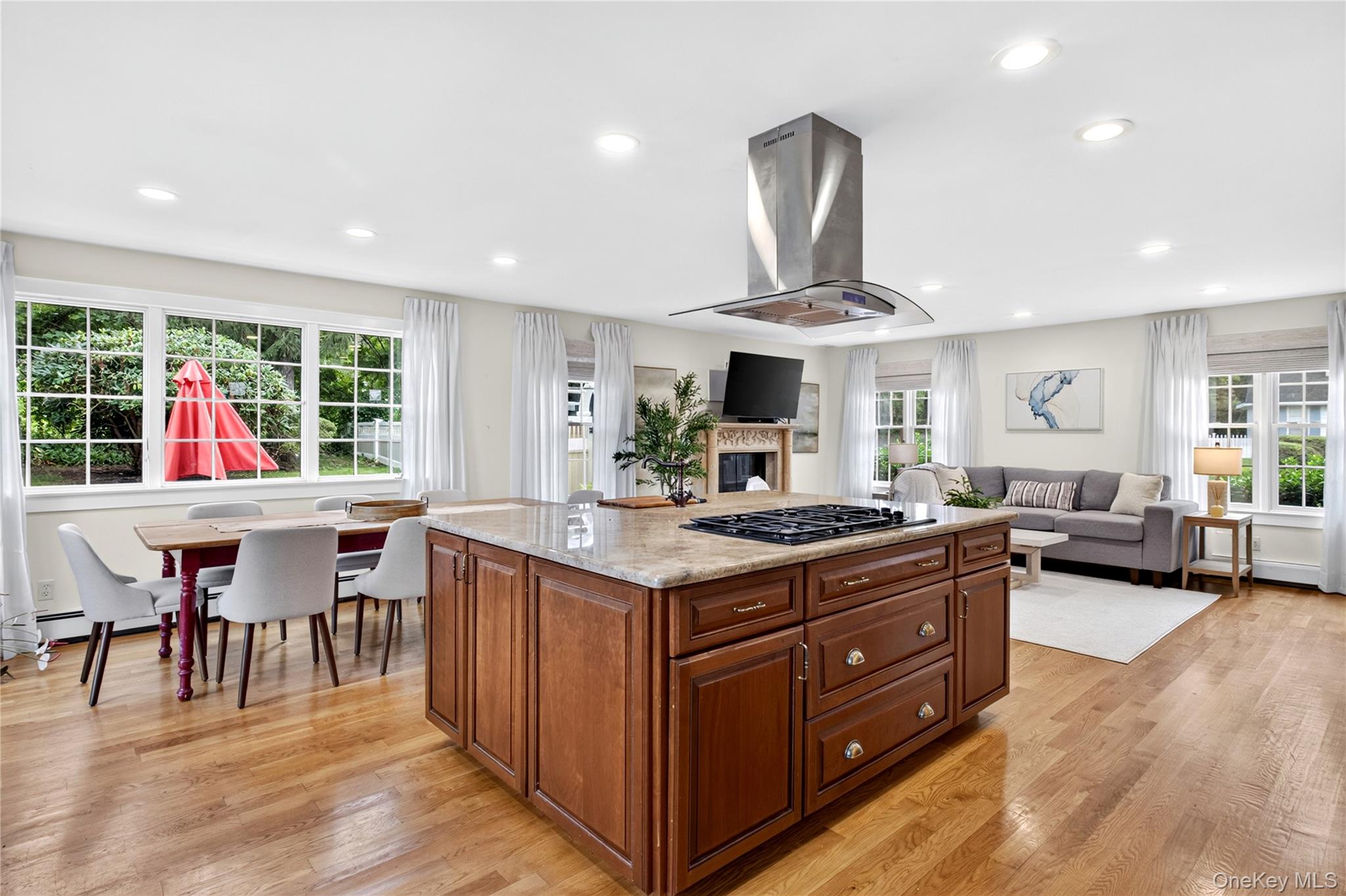 88 Knollwood Avenue Property Photo 8