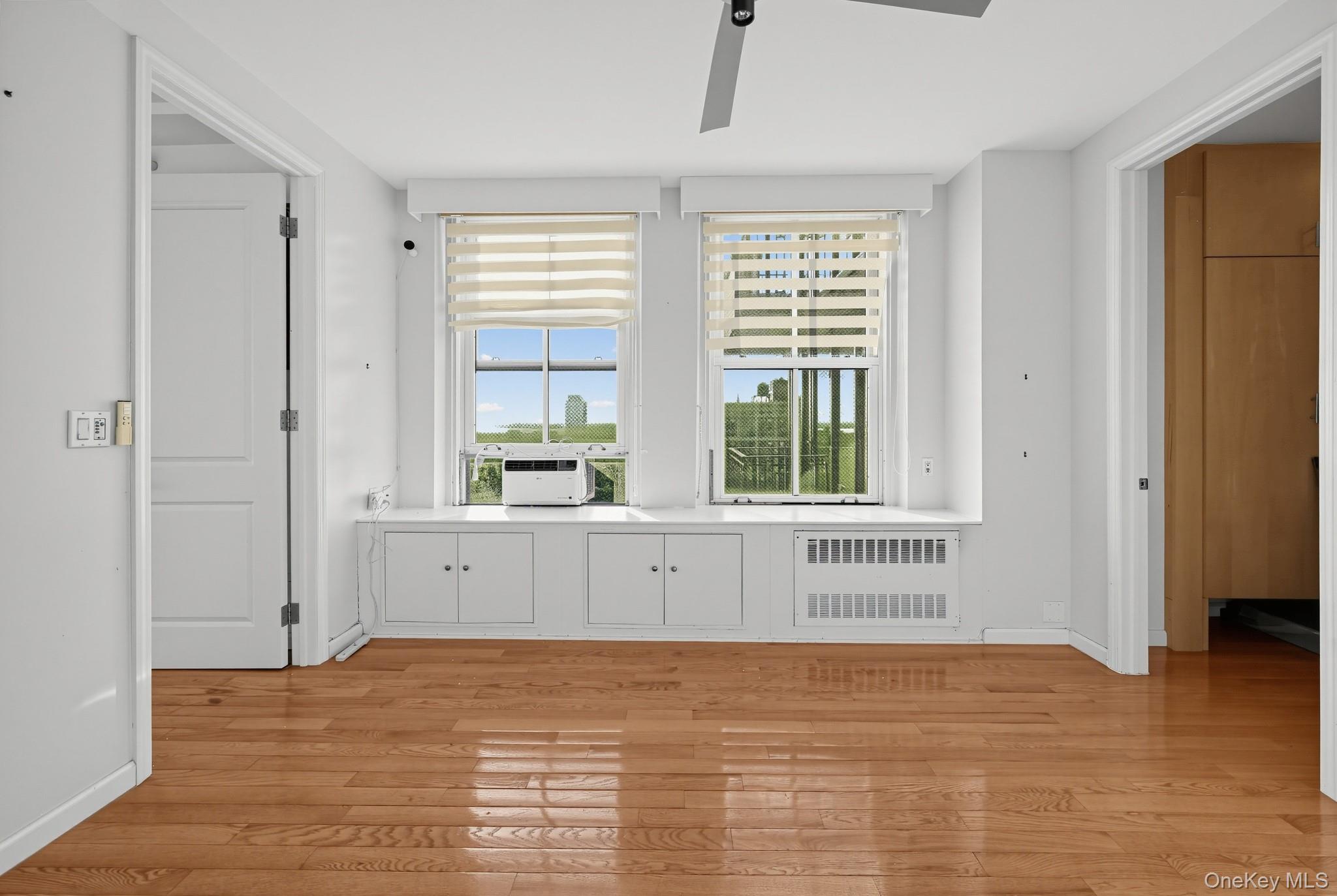 75 Livingston Street 13e Property Photo 10