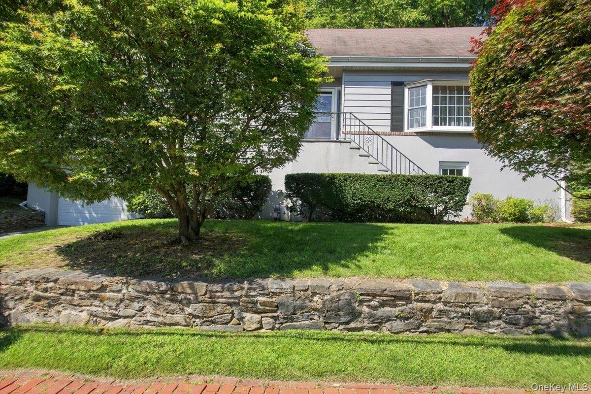 87 Edgemont Road Property Photo 1