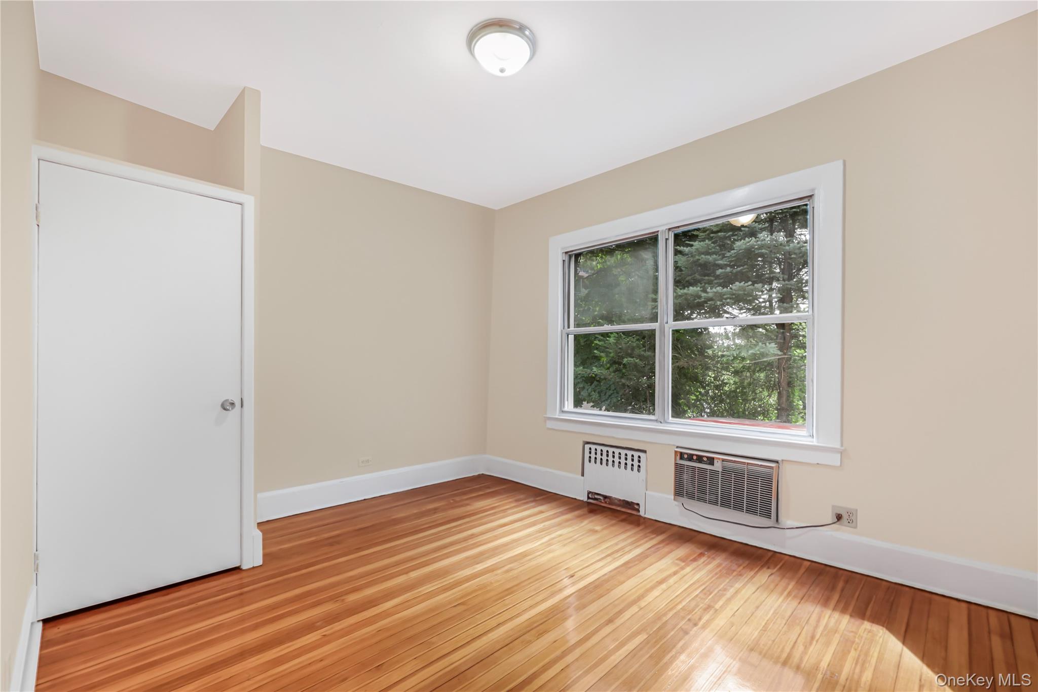 5610 Post Road First Floor Property Photo 13