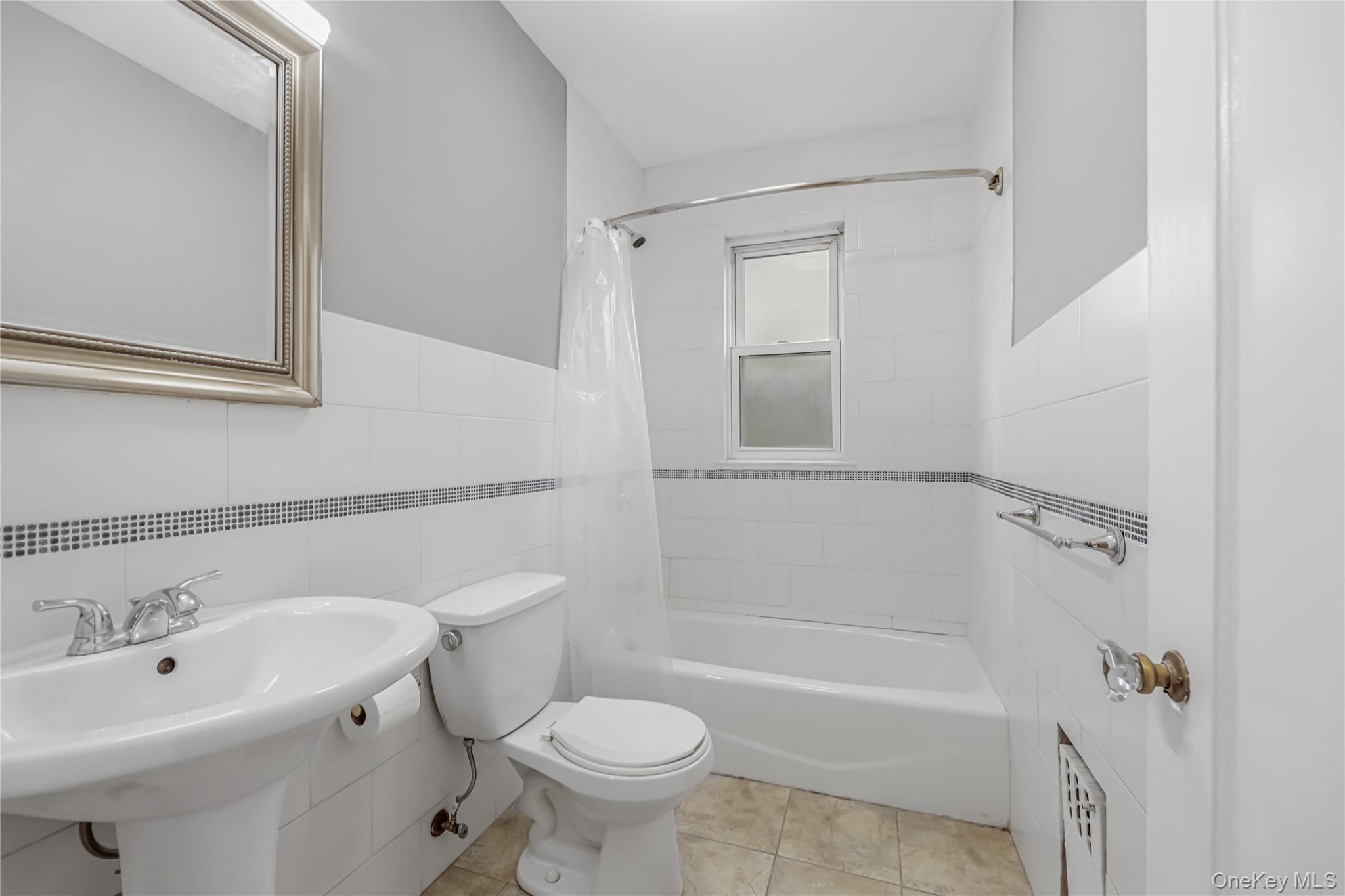 5610 Post Road First Floor Property Photo 15