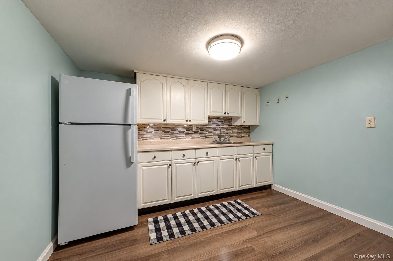 10 Stonehurst Circle Property Photo 26