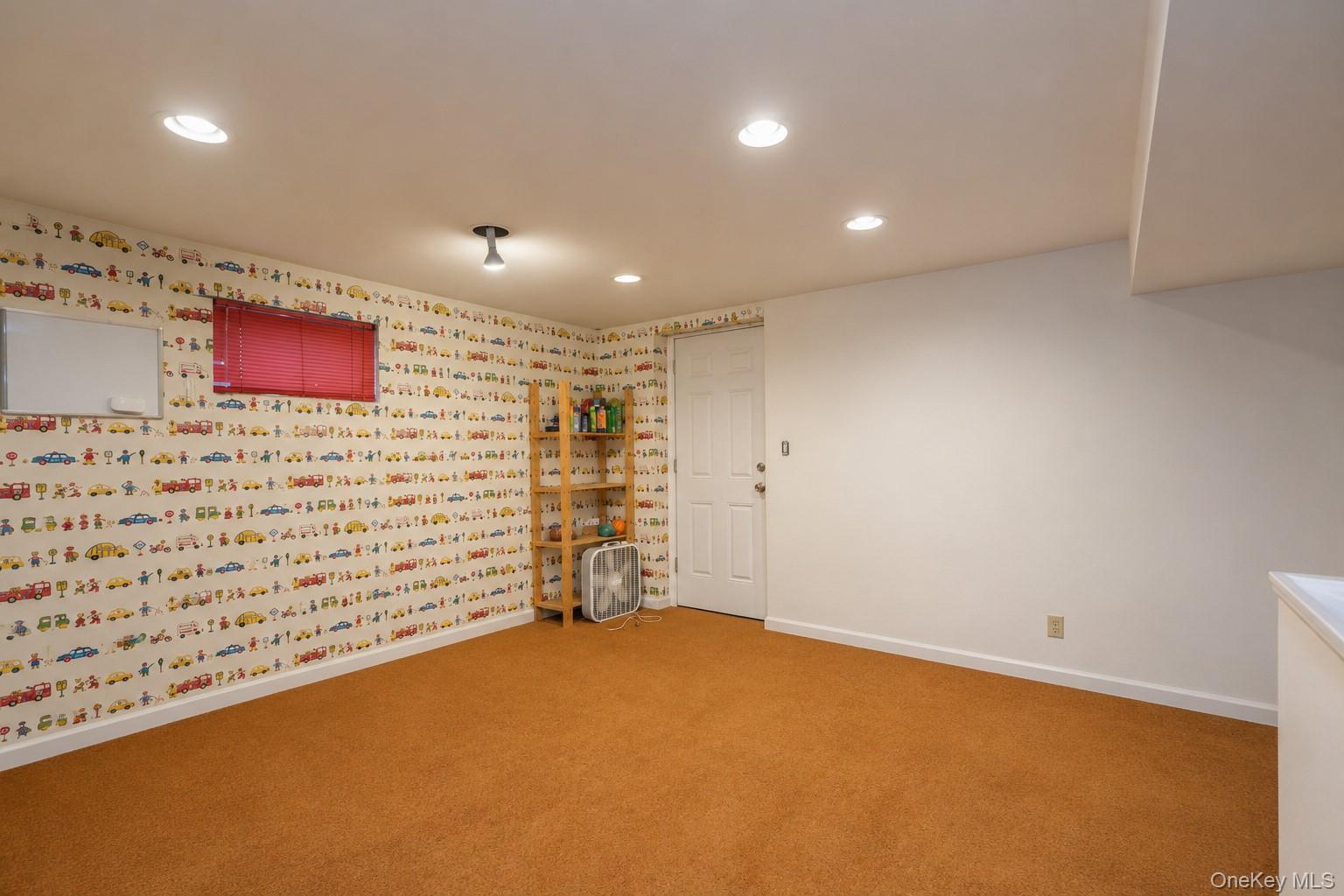 947 Bard Avenue Property Photo 16