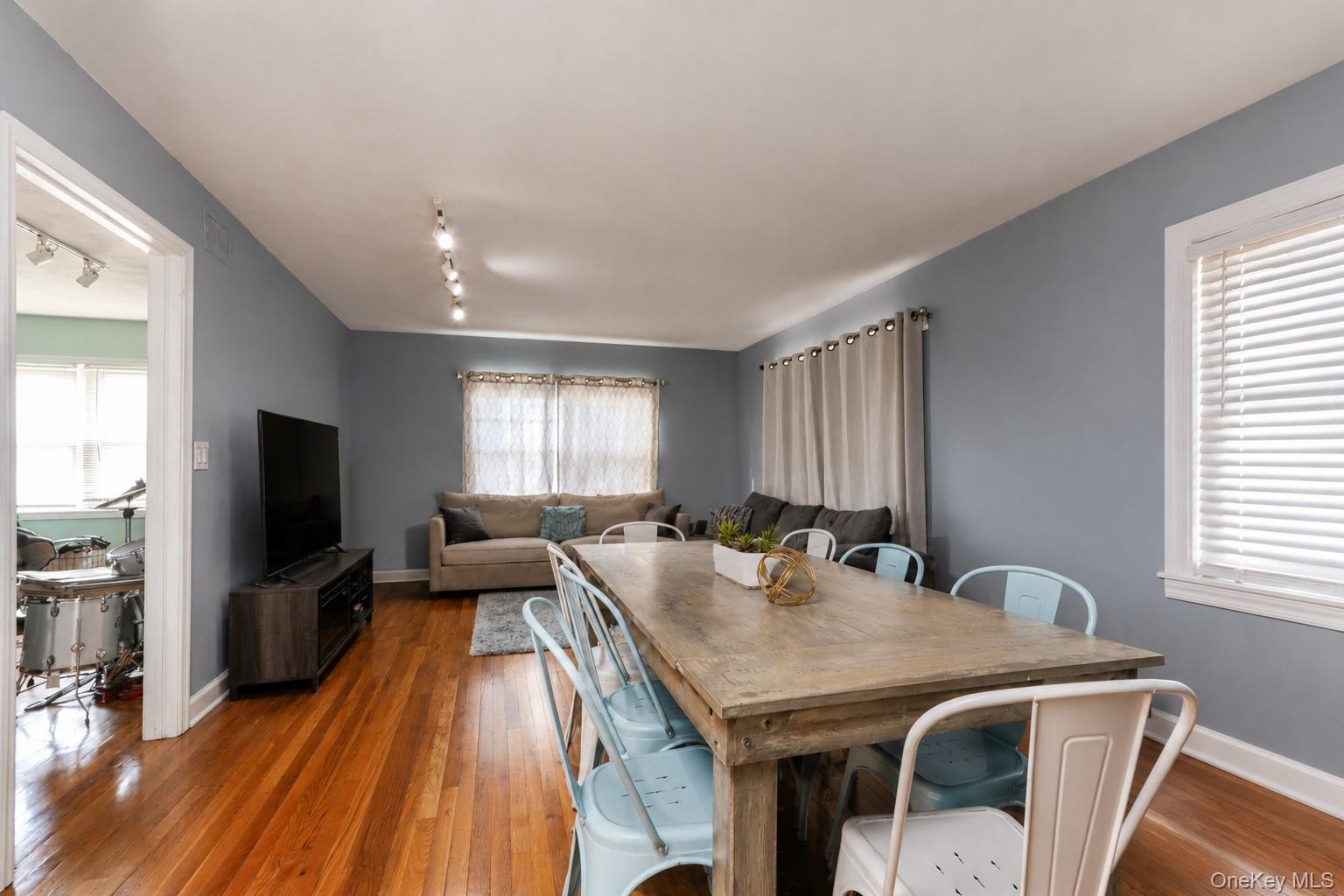 947 Bard Avenue Property Photo 22