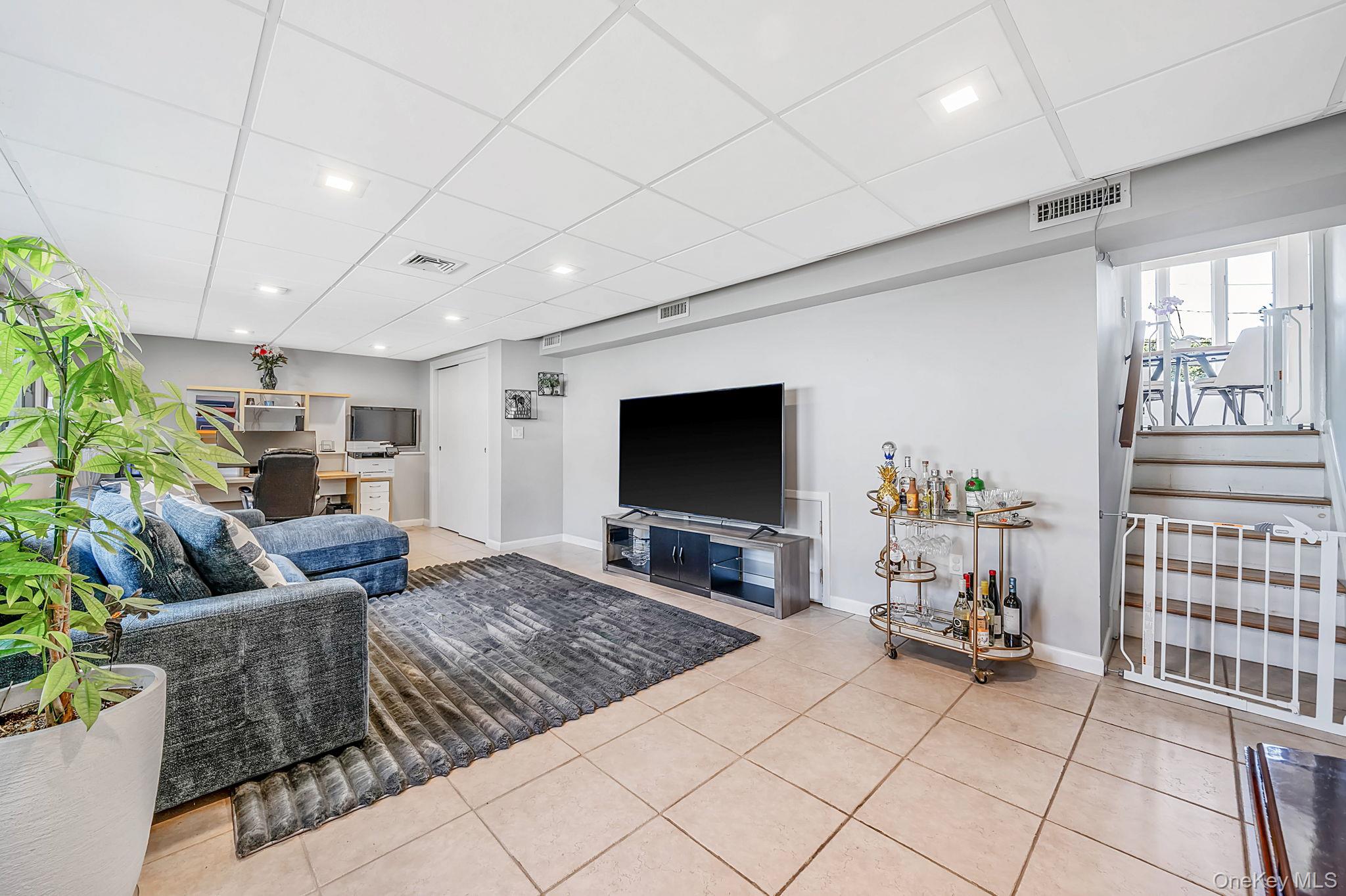 1 Rutgers Street Property Photo 20
