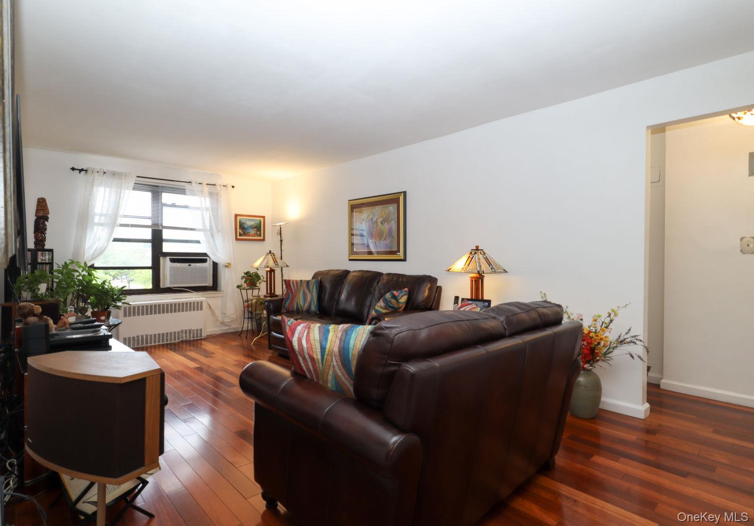 87-40 Francis Lewis Boulevard A68 Property Photo 2