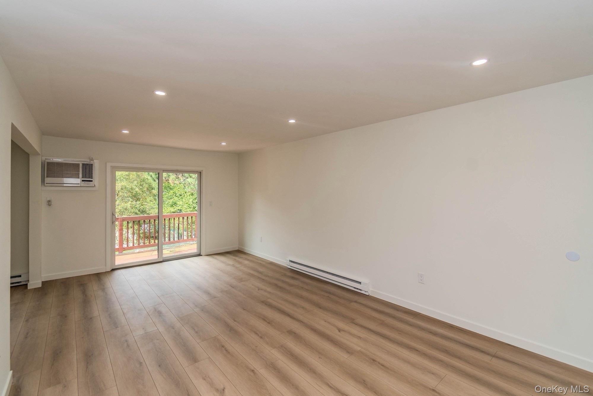 36 Richard Court Property Photo 5