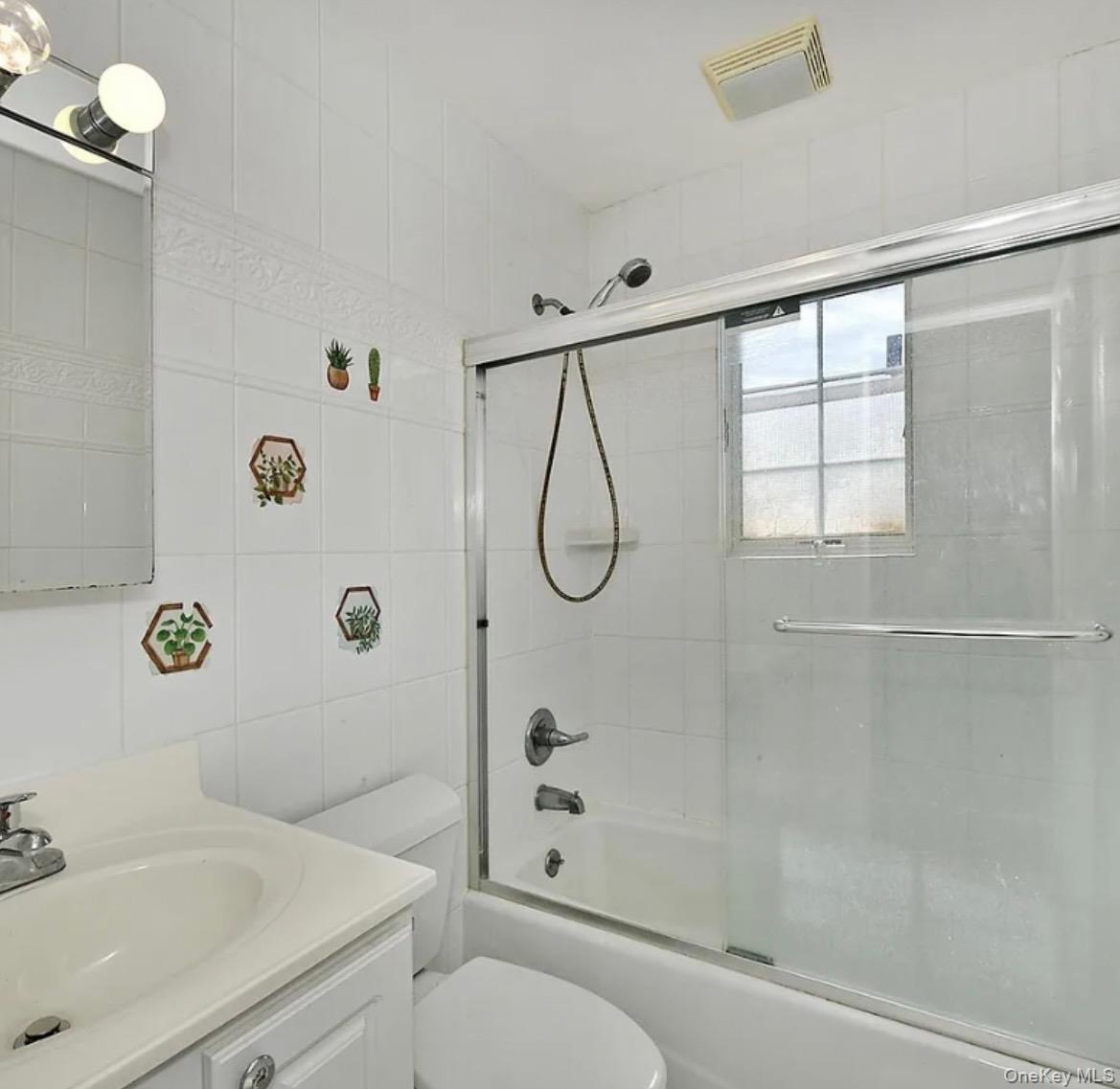 16a Inwood Road Property Photo 8