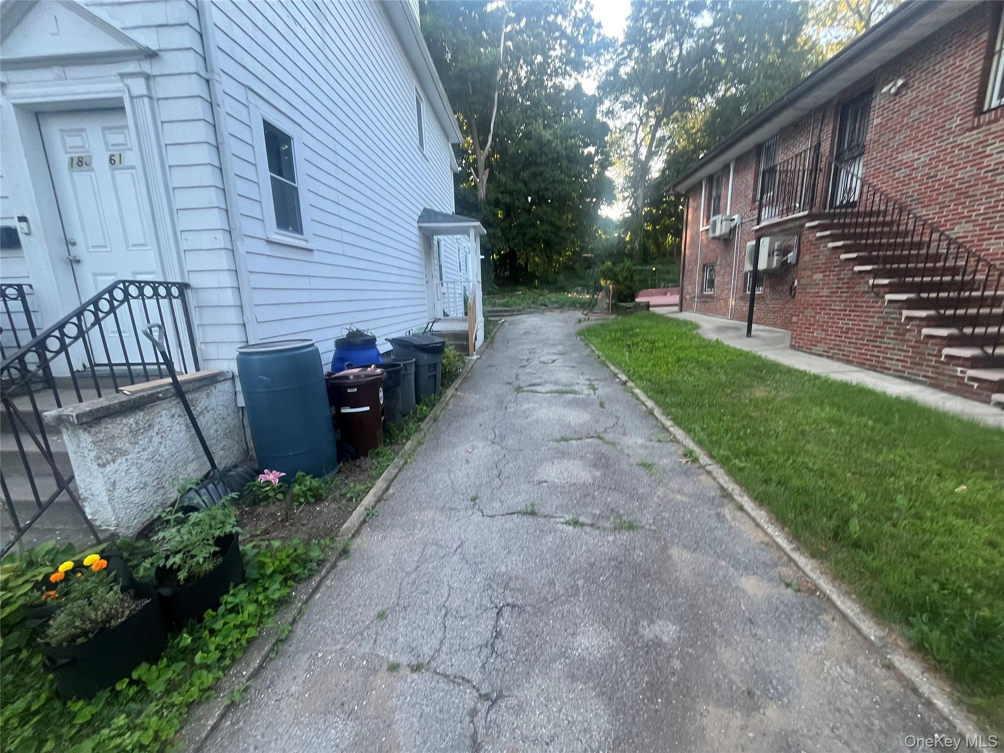 85th Road Property Photo 2