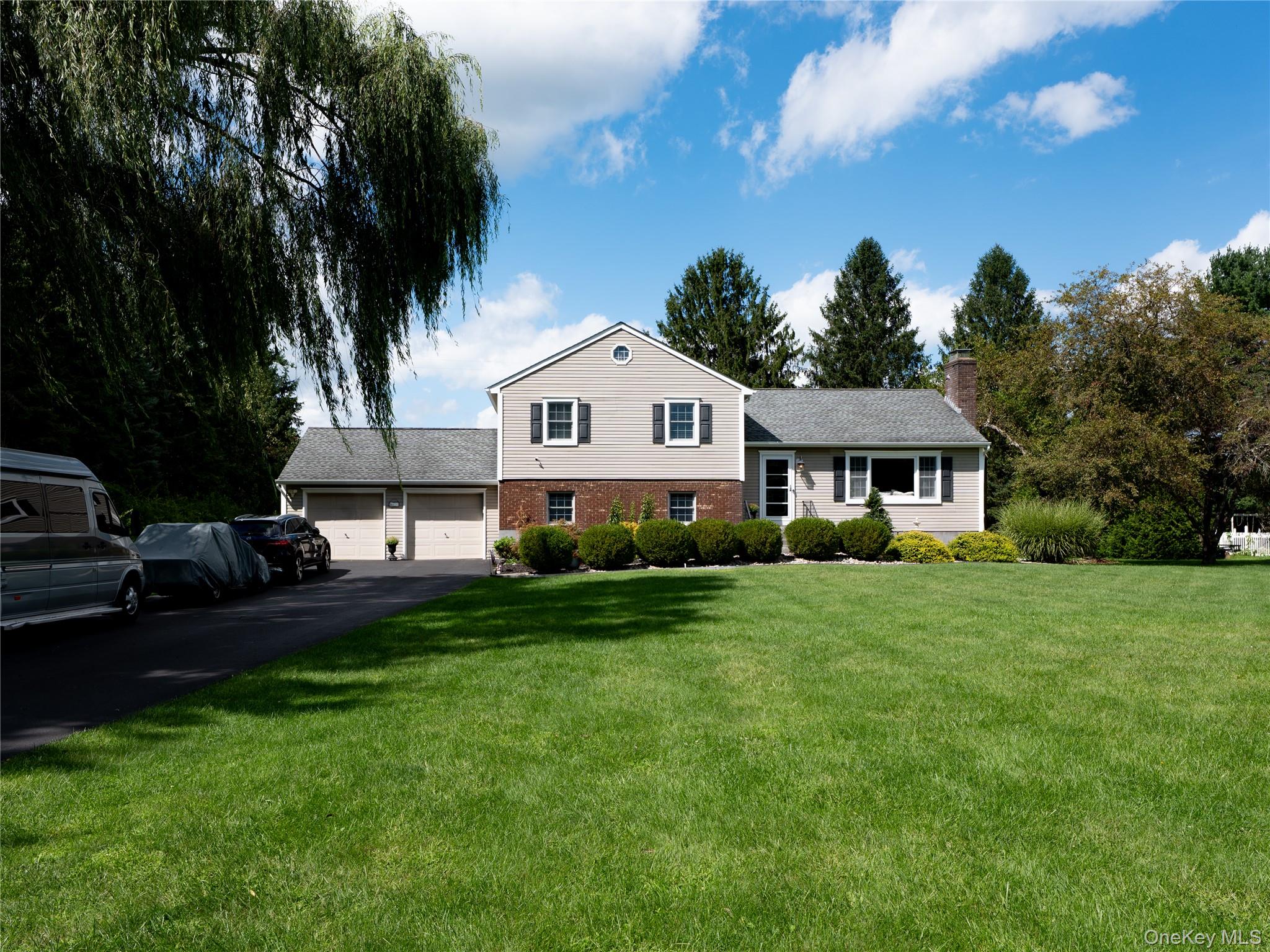 15 Deer View Lane Property Photo 1