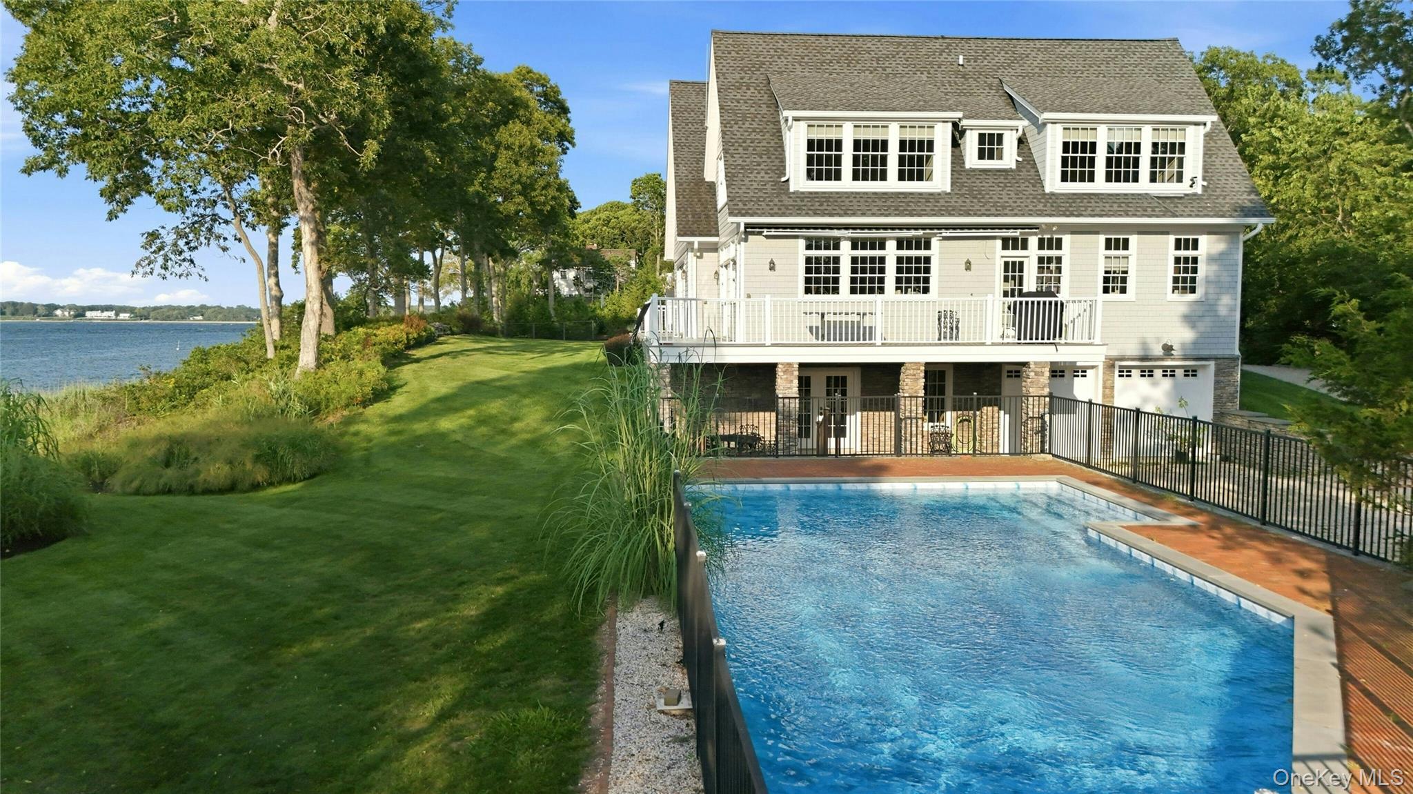 580 Basin Road Property Photo 10