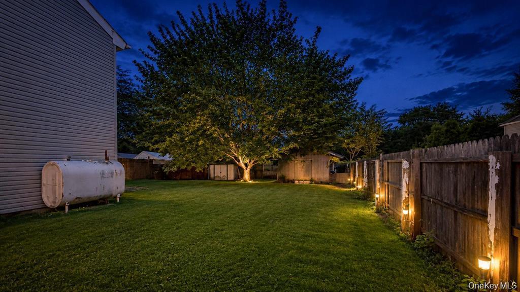 12 Handy Lane Property Photo 14
