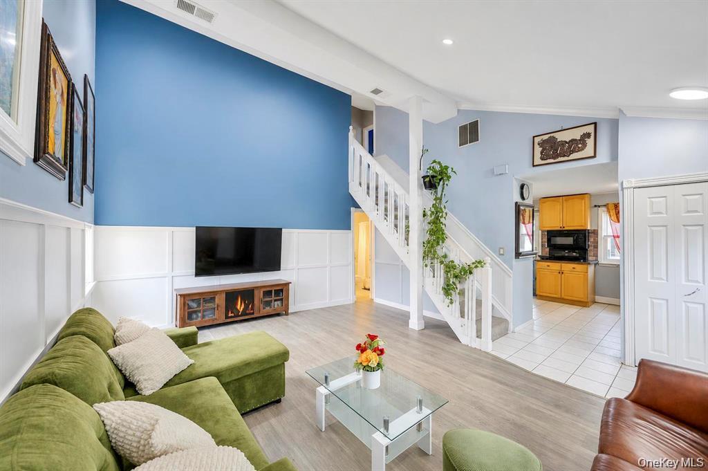 12 Handy Lane Property Photo 16