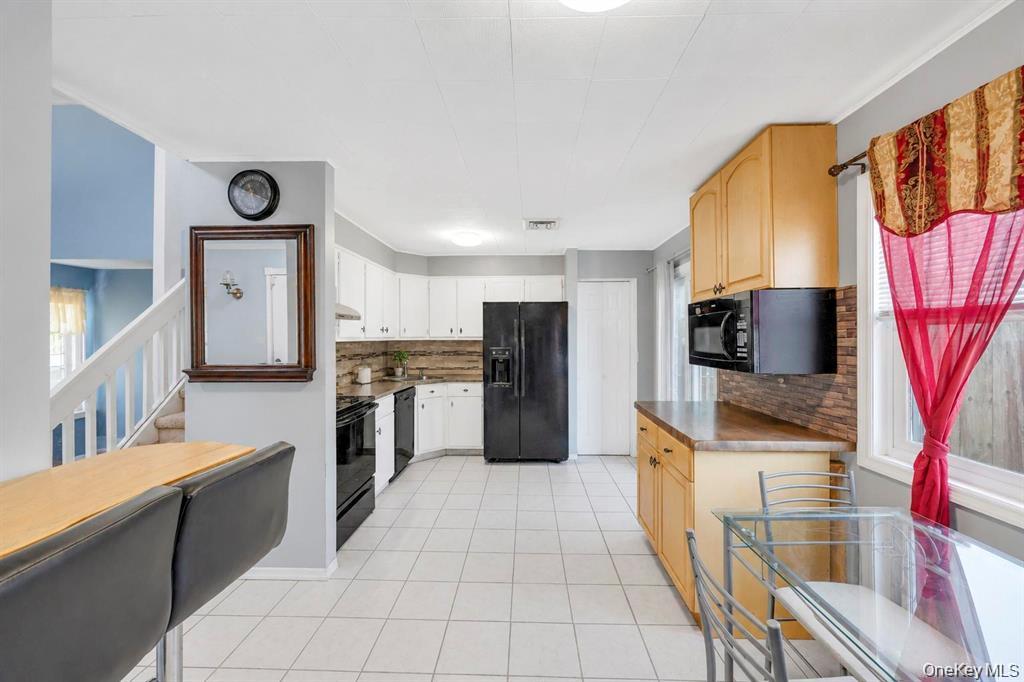 12 Handy Lane Property Photo 24
