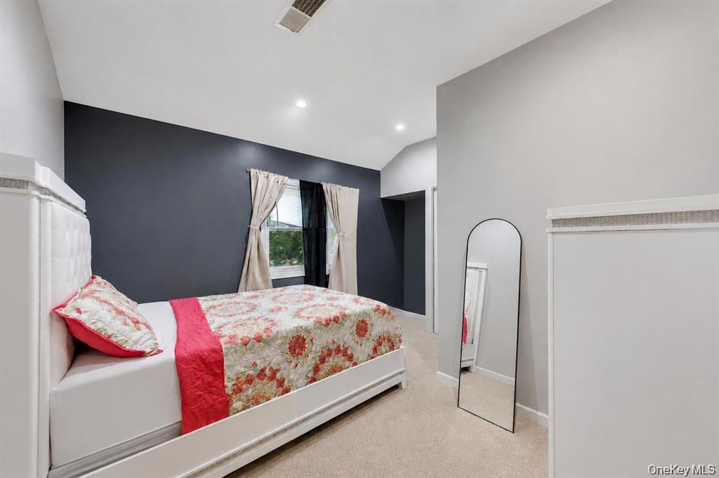 12 Handy Lane Property Photo 32