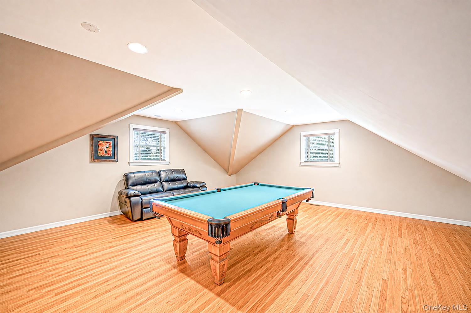 4 Holly Lane Property Photo 26