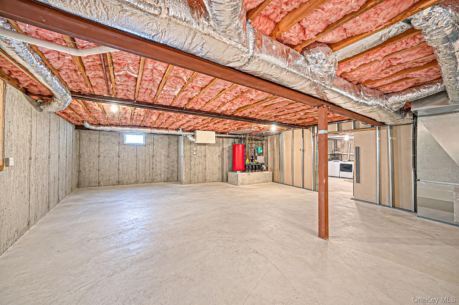 4 Holly Lane Property Photo 32