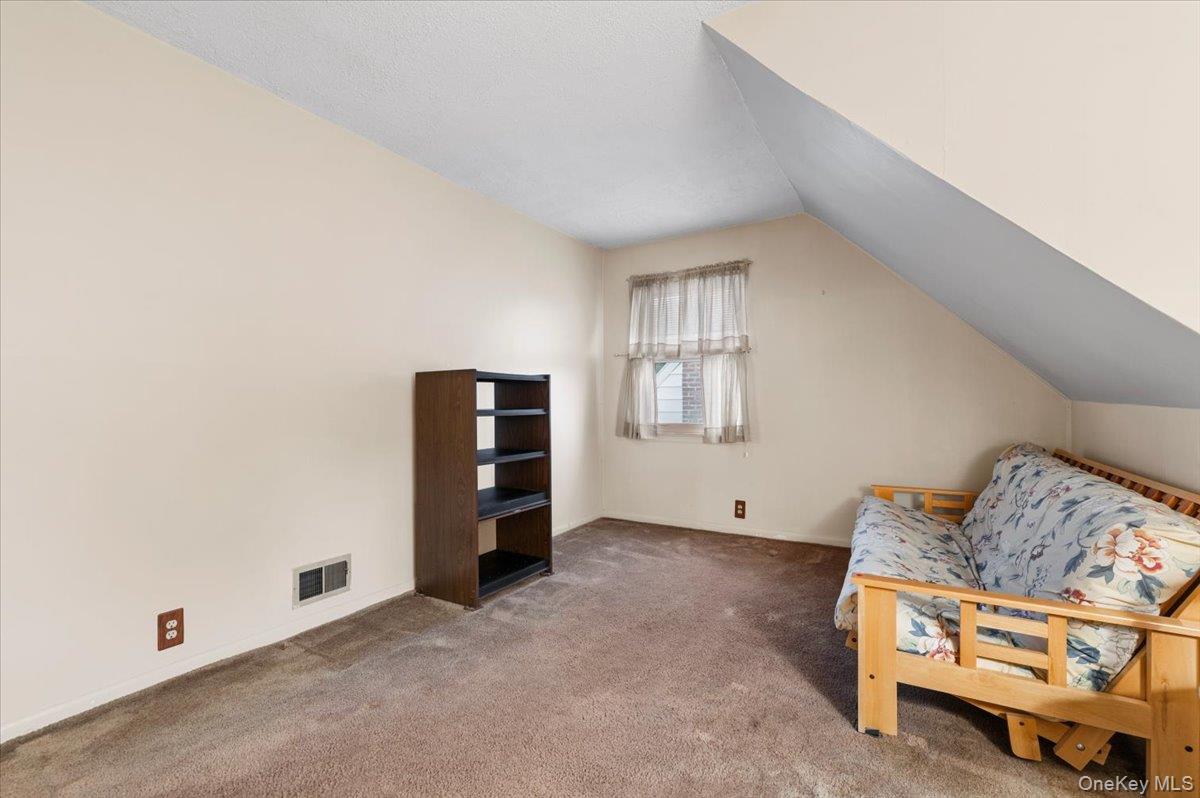 7607 Hewlett Street Property Photo 20