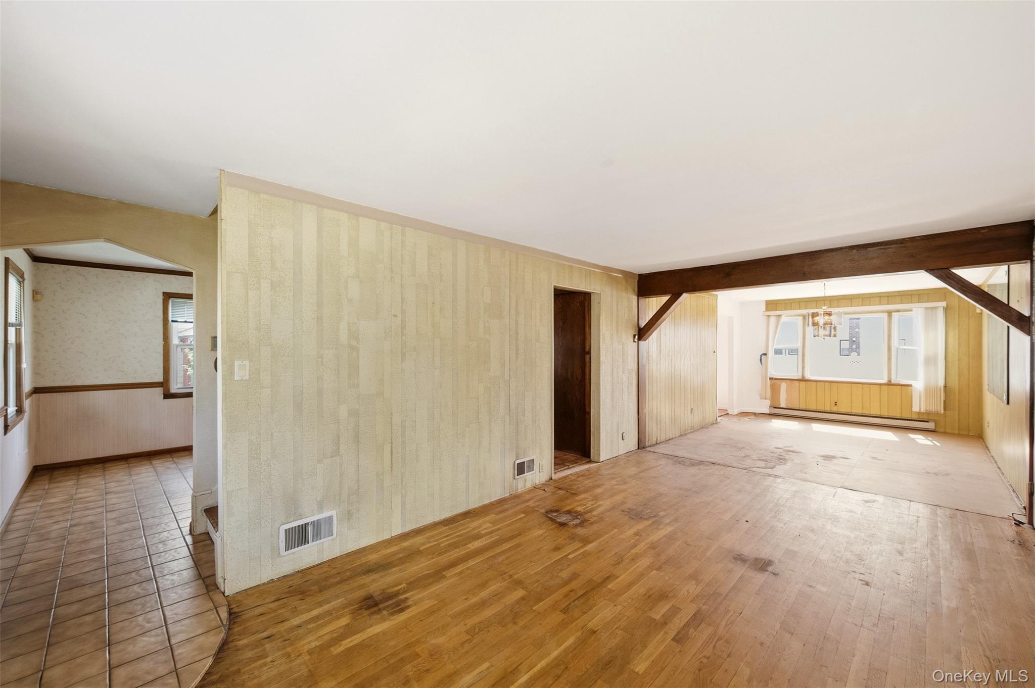 2226 3rd Street Property Photo 5