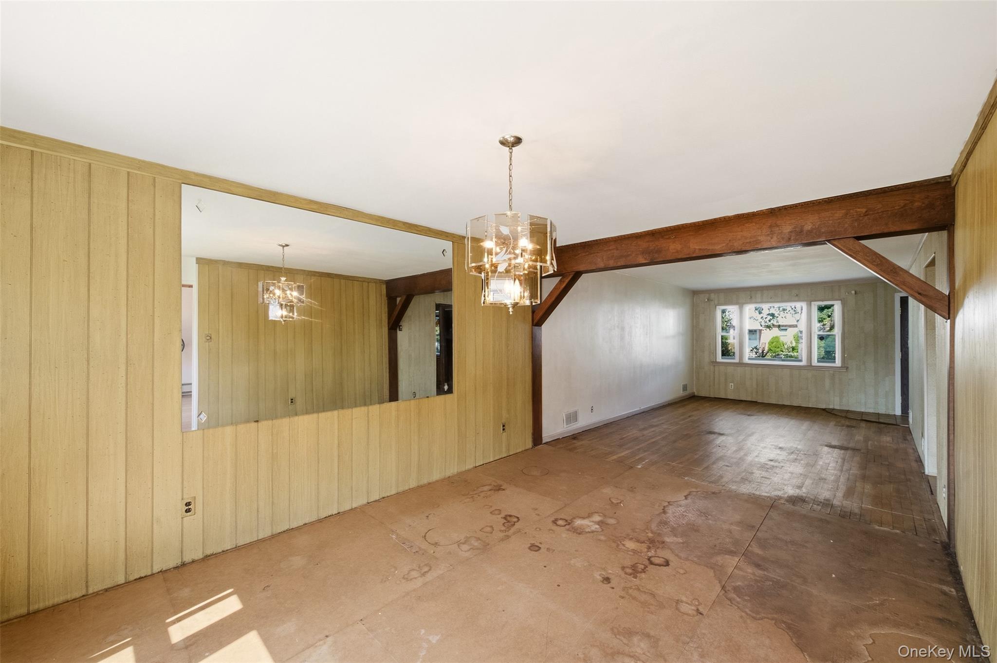 2226 3rd Street Property Photo 8