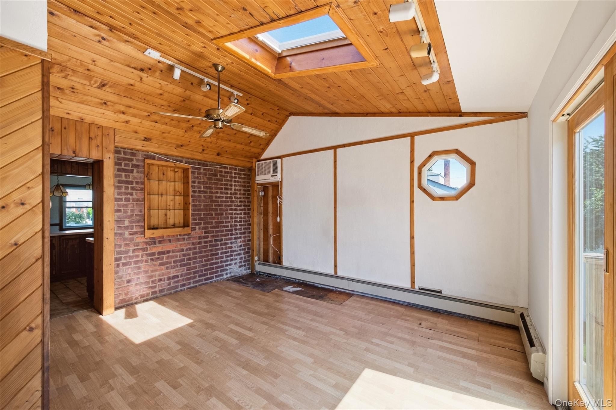 2226 3rd Street Property Photo 11