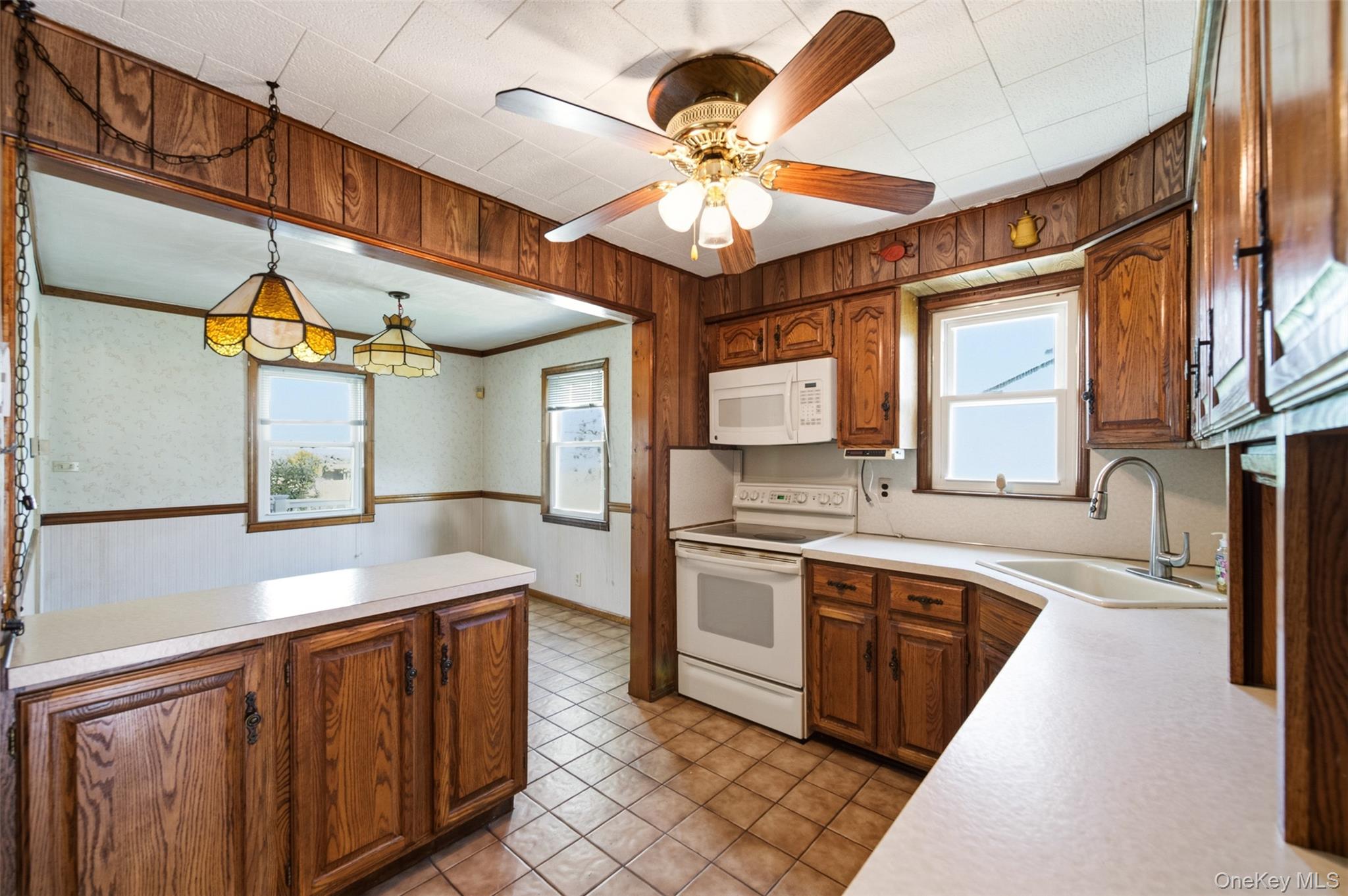 2226 3rd Street Property Photo 18