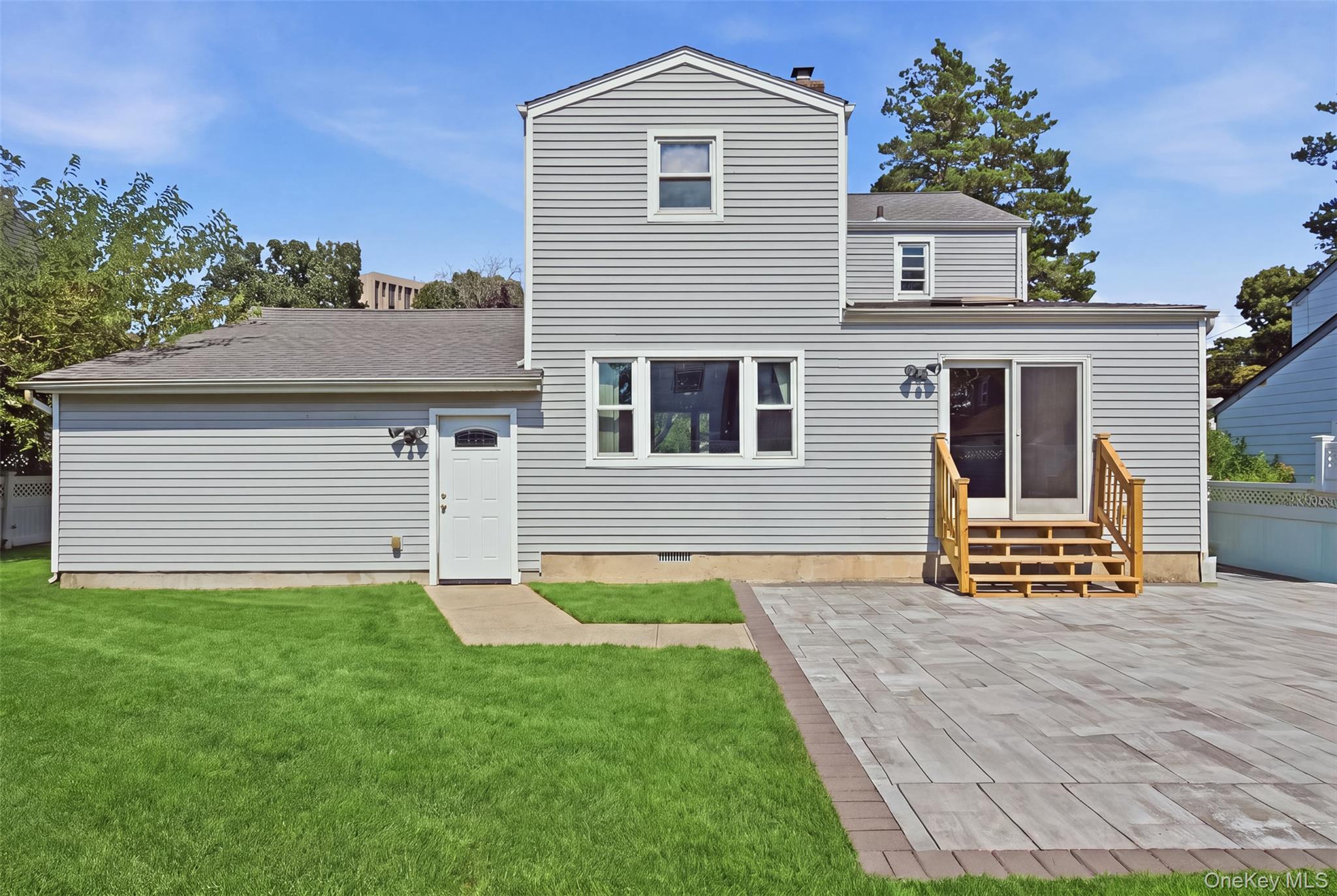 2226 3rd Street Property Photo 29