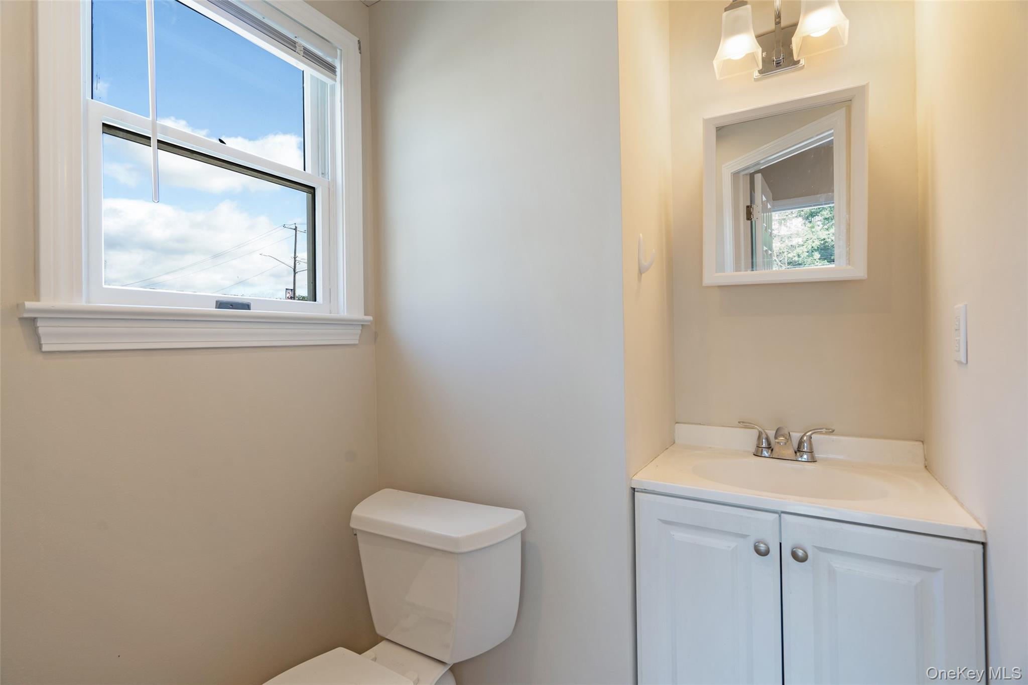 566 Route 6 2e Property Photo 5
