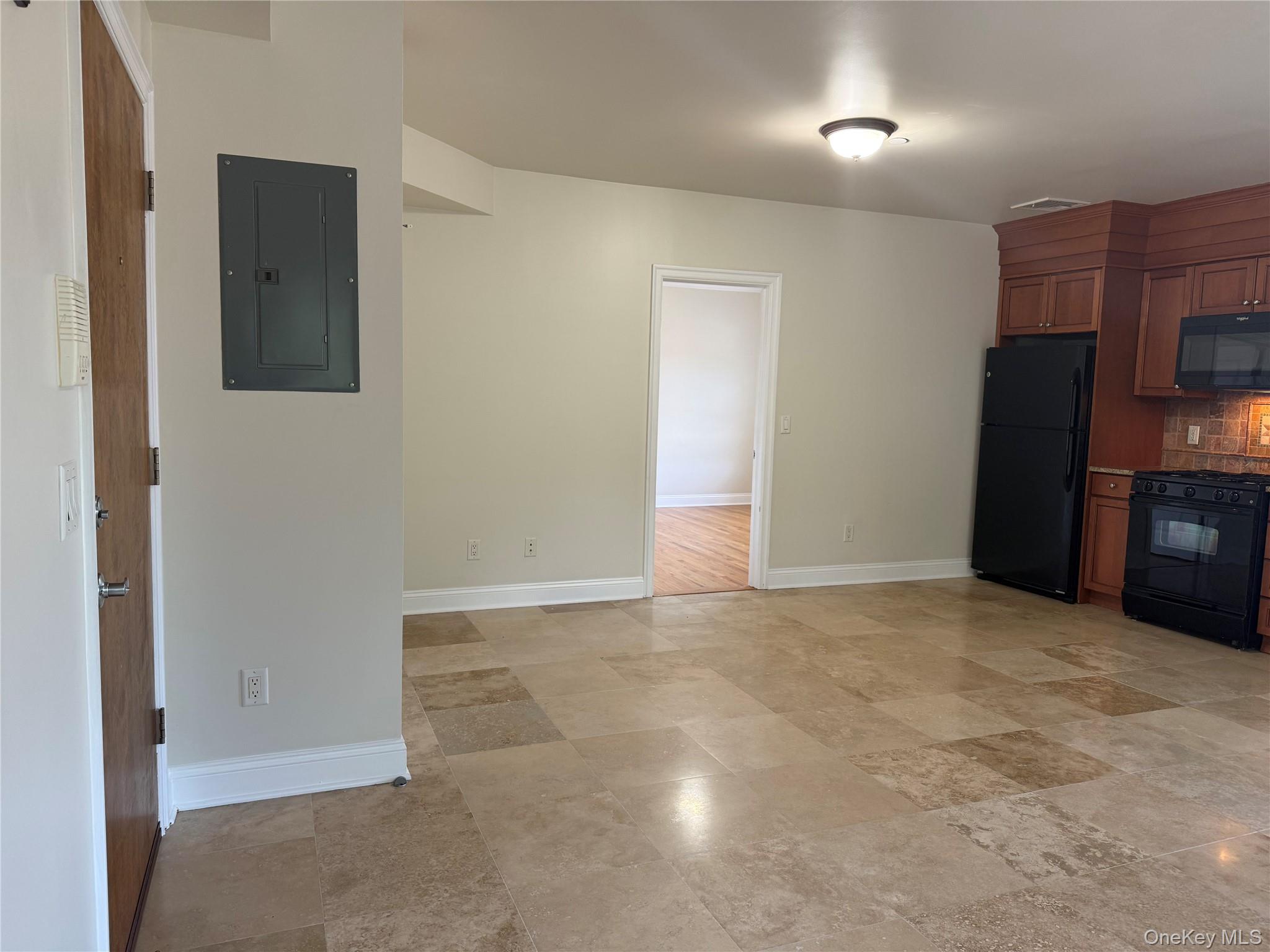 45-47 Spring Street 3c Property Photo 6