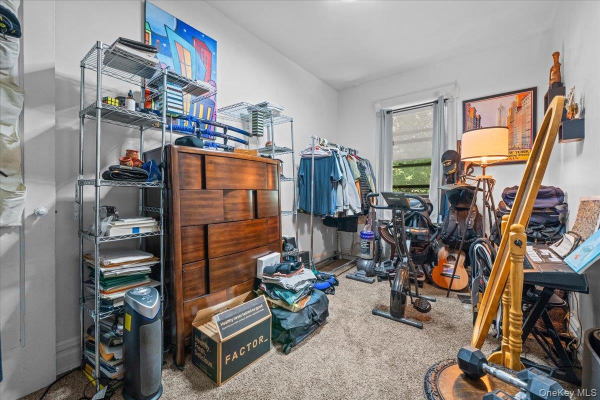 1373 Plimpton Avenue Property Photo 10