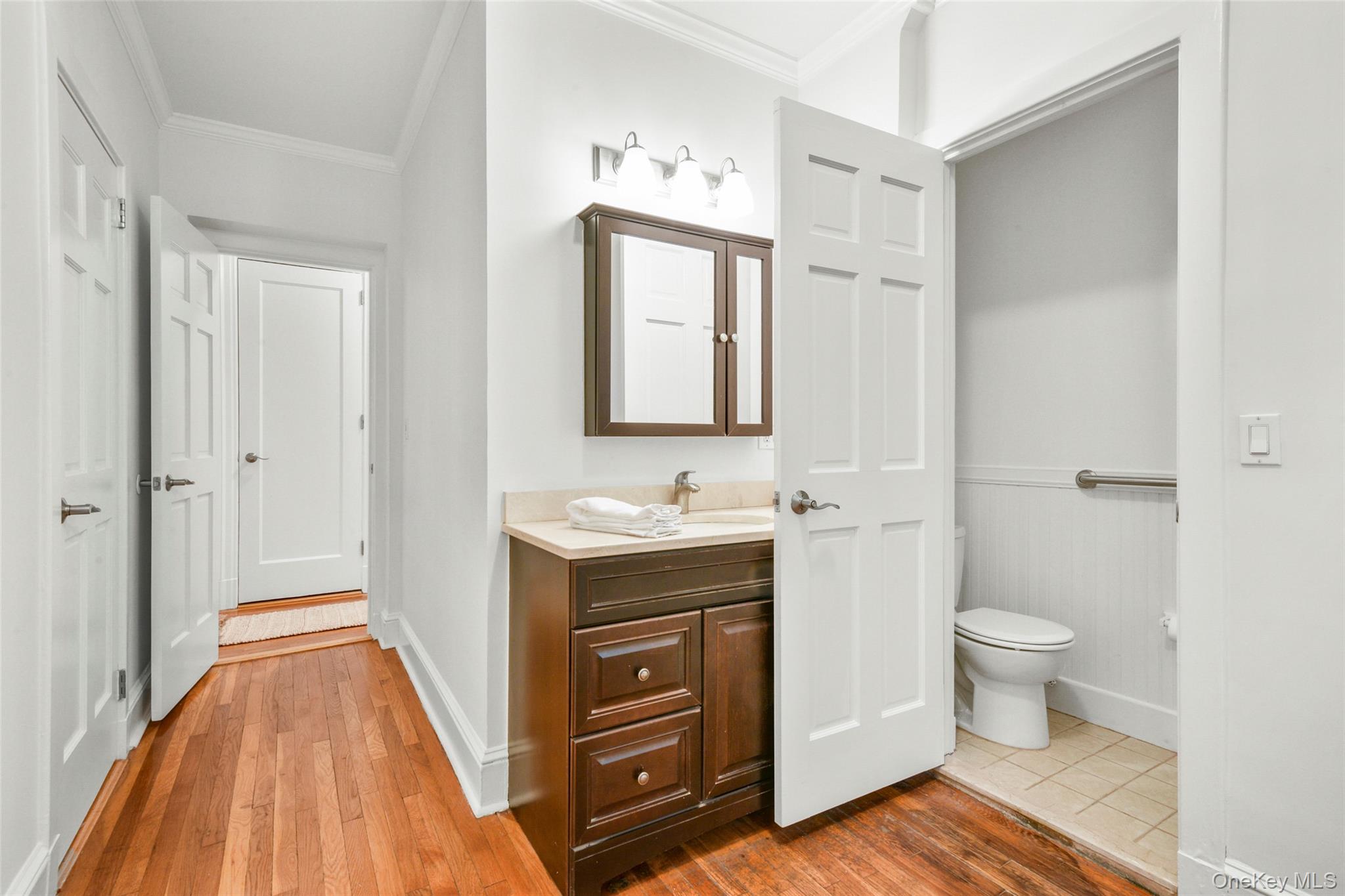 1 Rivermere 1g Property Photo 22