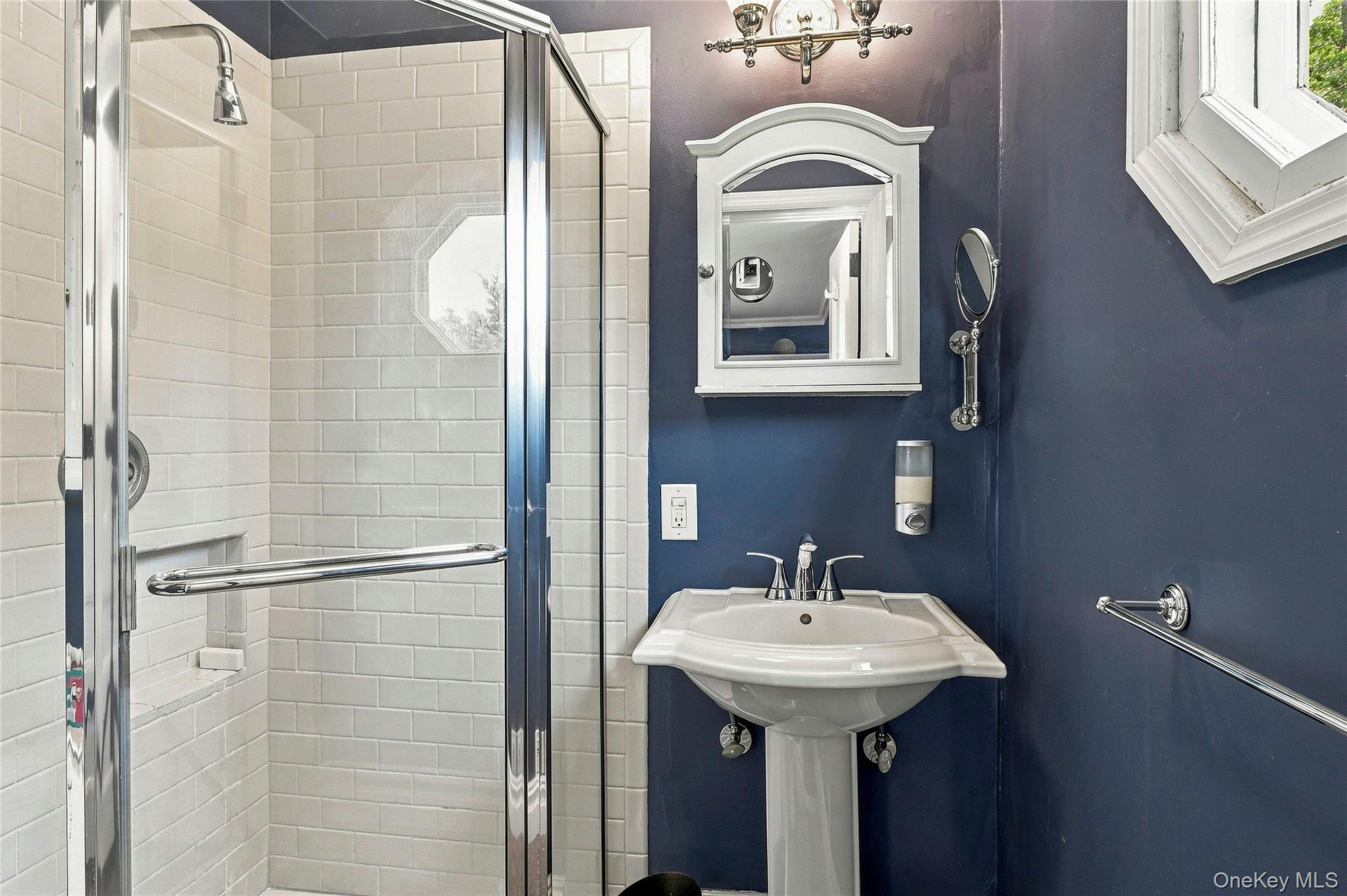 534 Main Street Property Photo 23