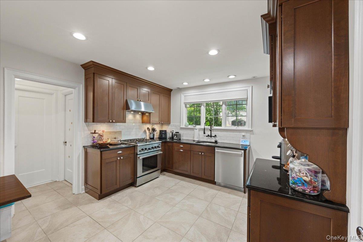 311 Lyncroft Road Property Photo 11