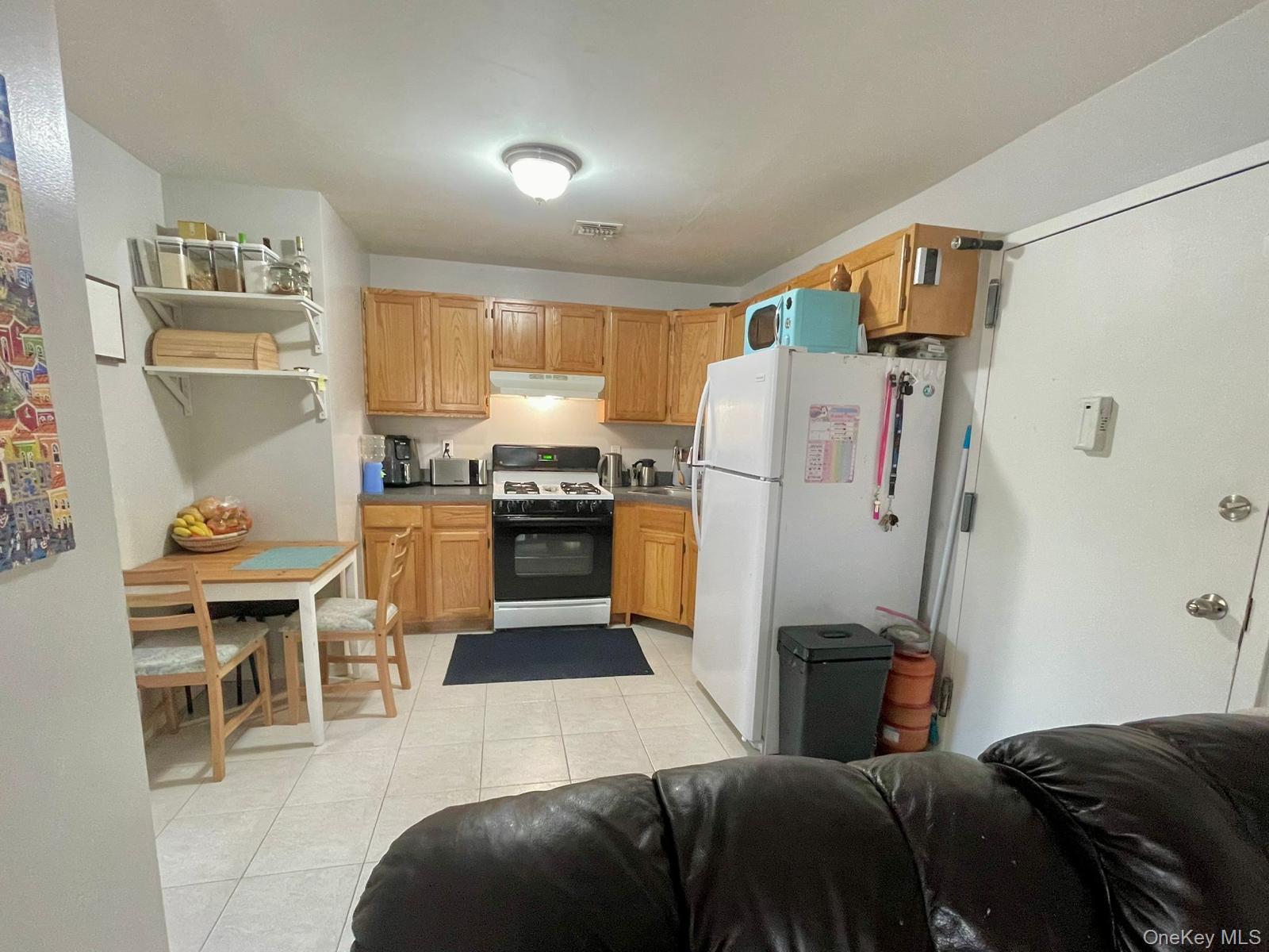 1200 Jericho Turnpike Apt 1 Property Photo 1