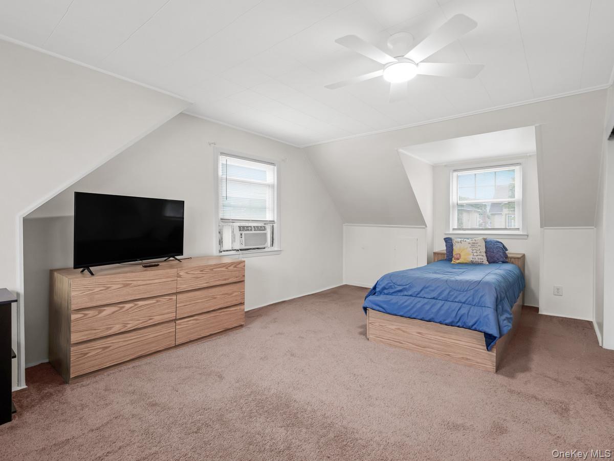 82-18 266th Street Property Photo 9