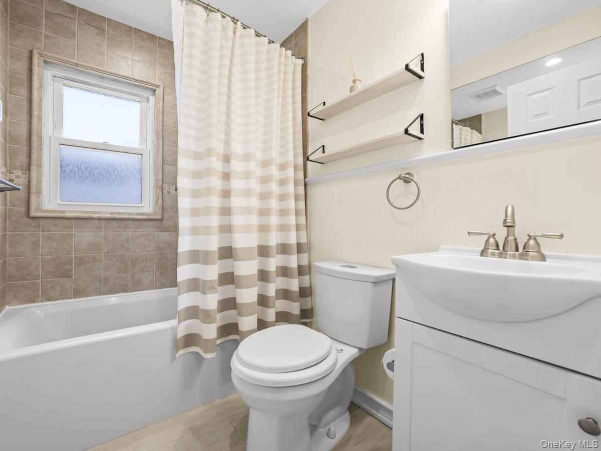 82-18 266th Street Property Photo 15