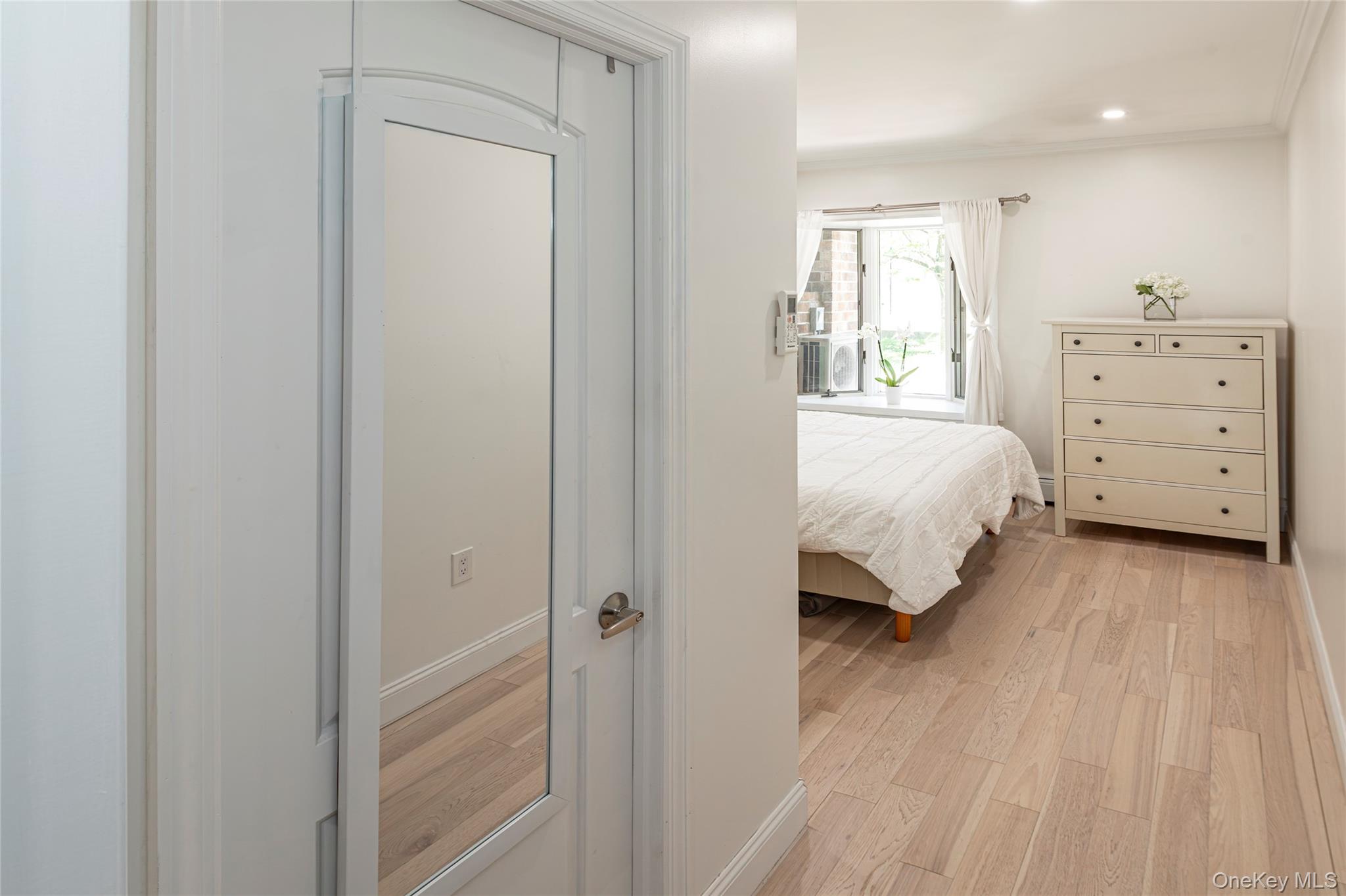 50 Columbus Avenue F10 Property Photo 7