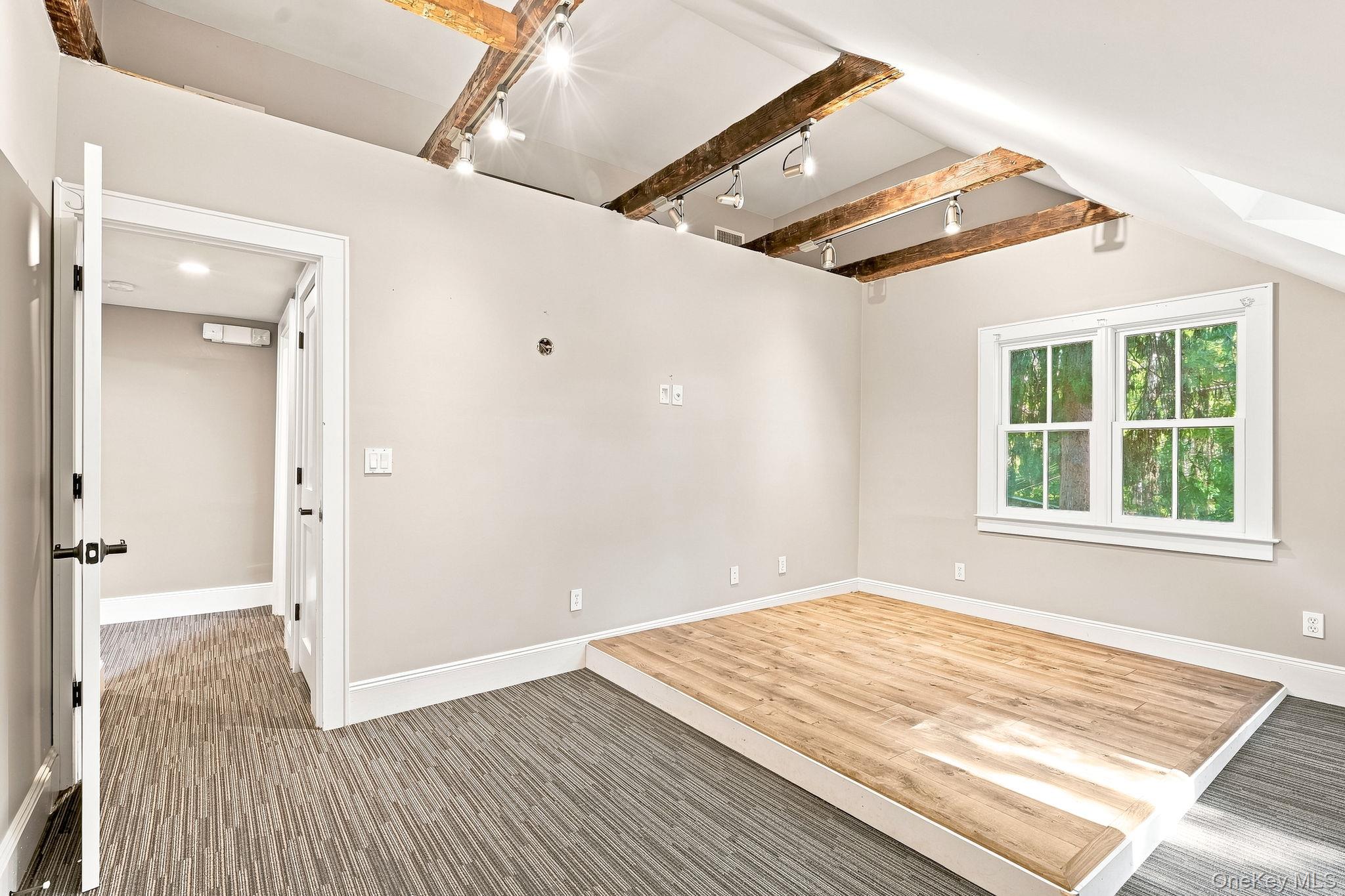 2a Hardscrabble Road Property Photo 34