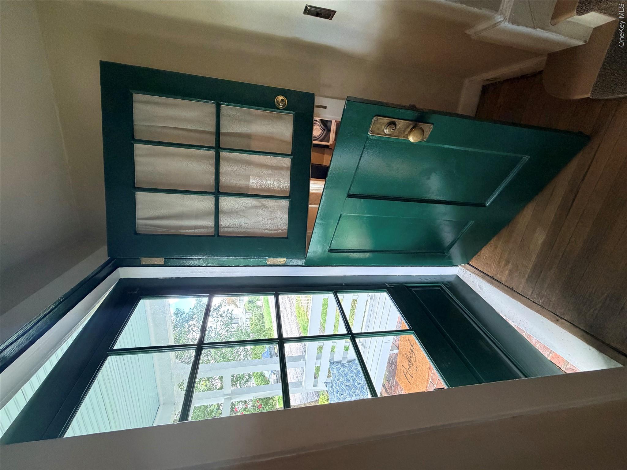 20 Bush Avenue Property Photo 12