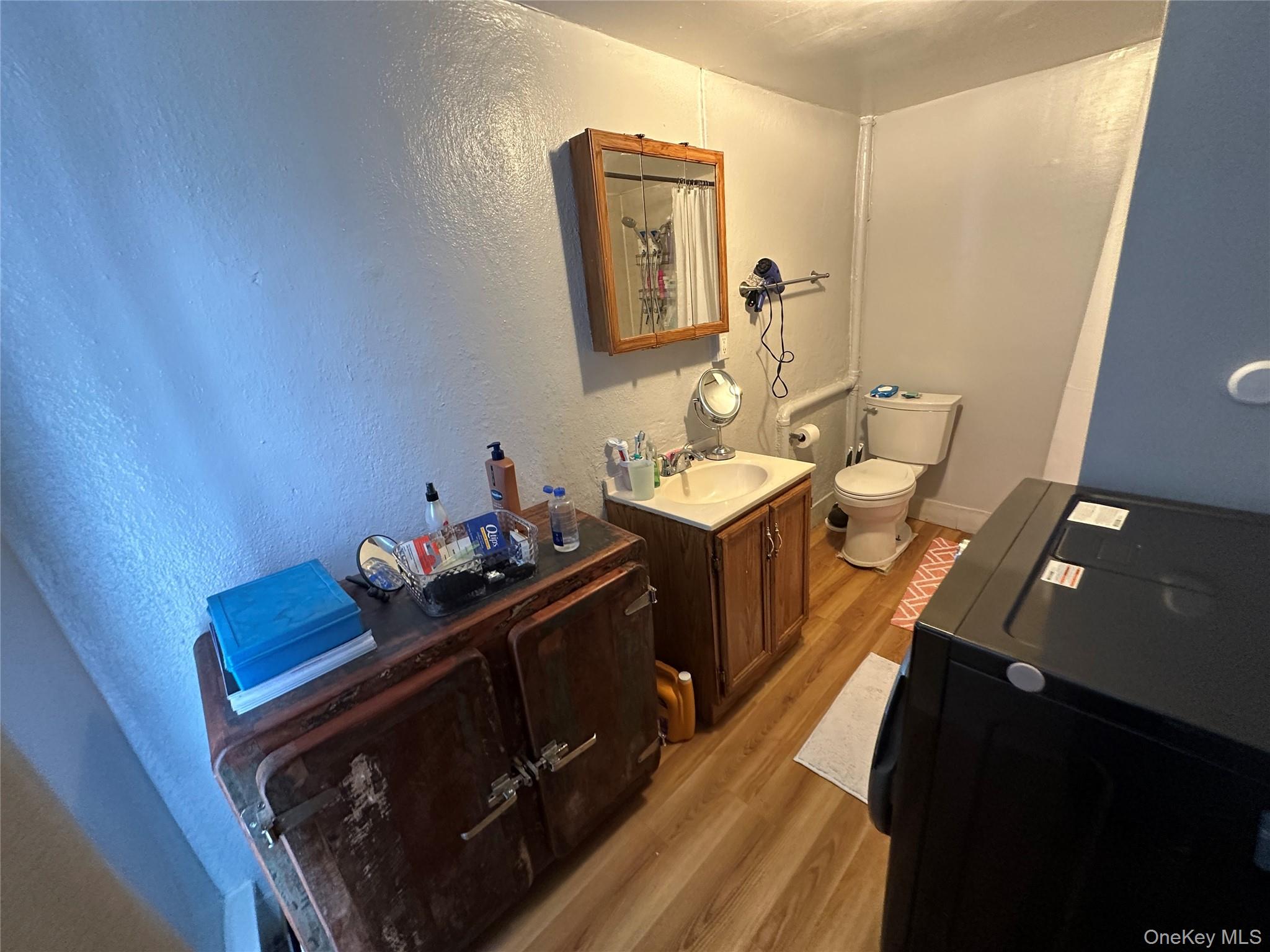 118a #3 Main Street Property Photo 8