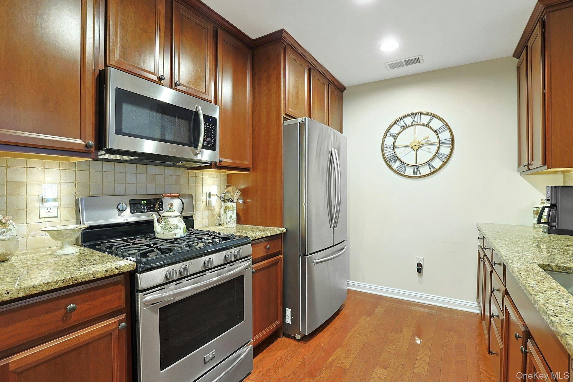 3117 Leeward Drive Property Photo 11