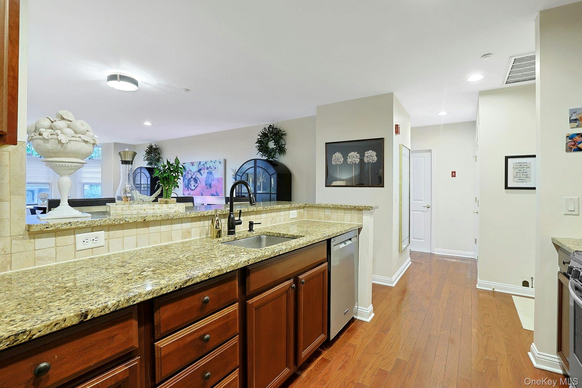 3117 Leeward Drive Property Photo 12