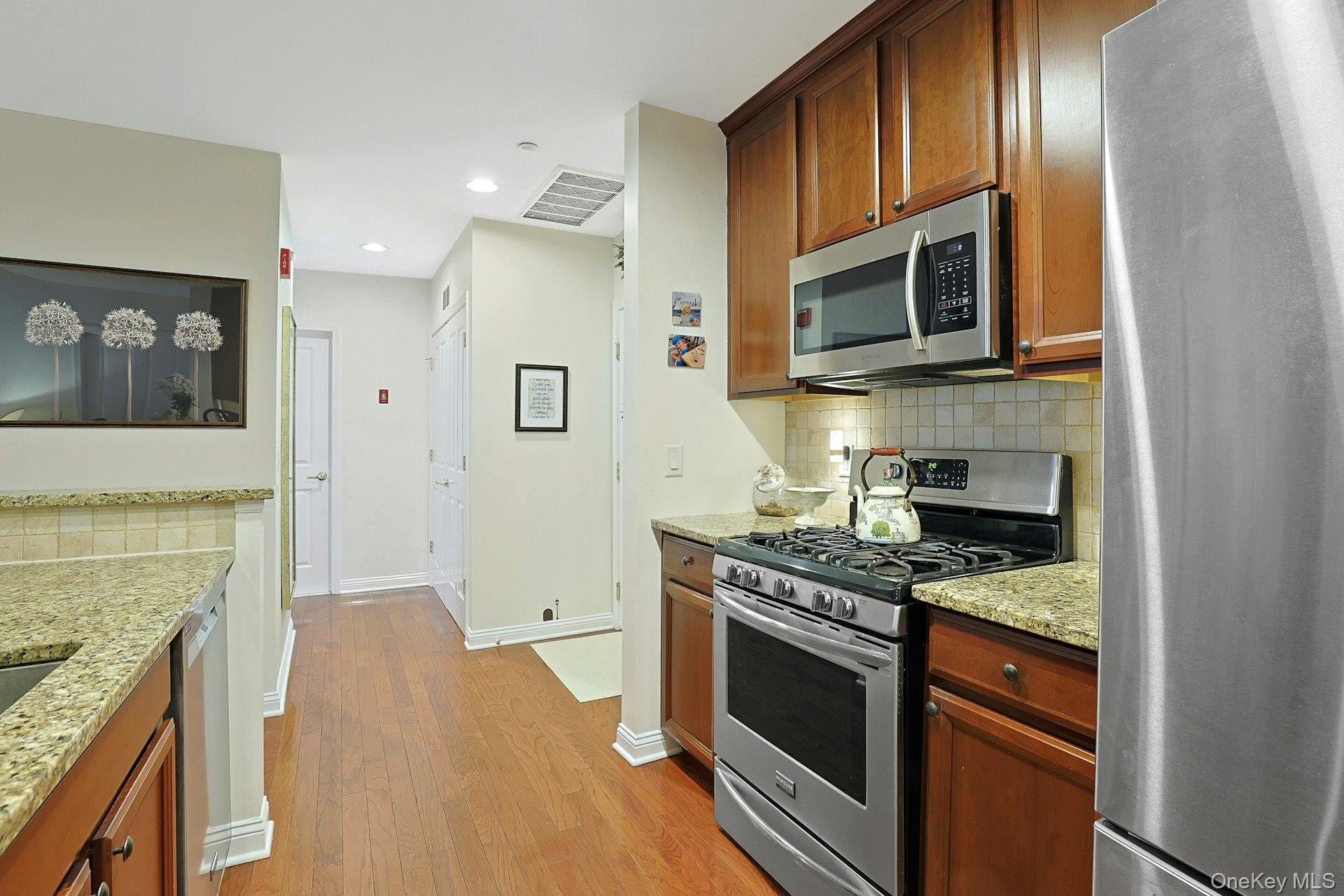 3117 Leeward Drive Property Photo 13