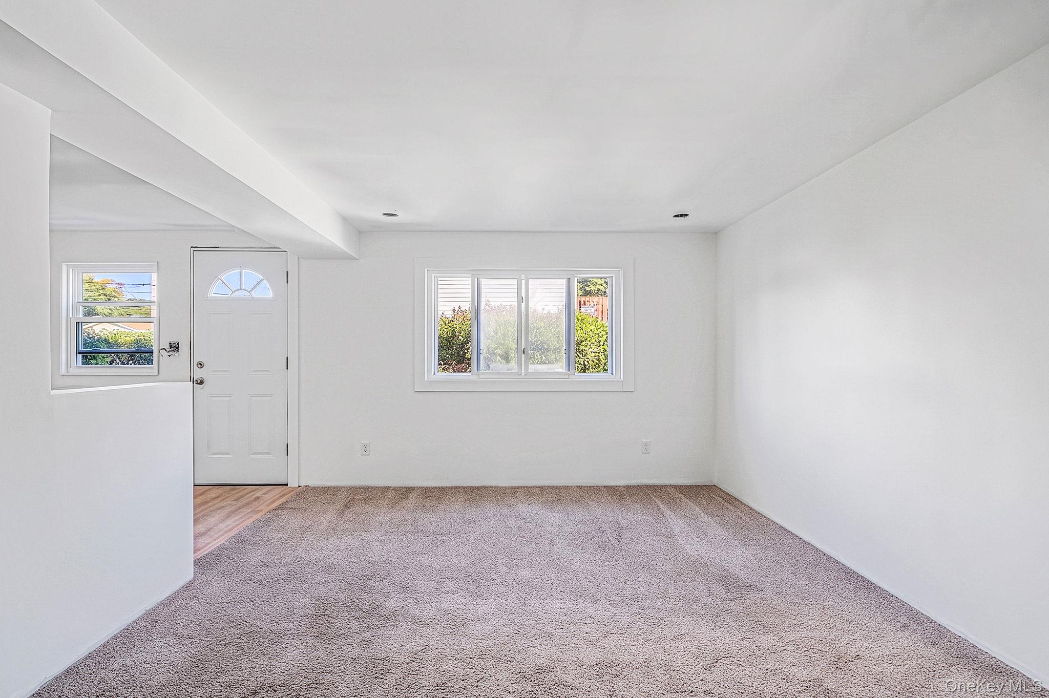 1527 Saint Louis Avenue Property Photo 21
